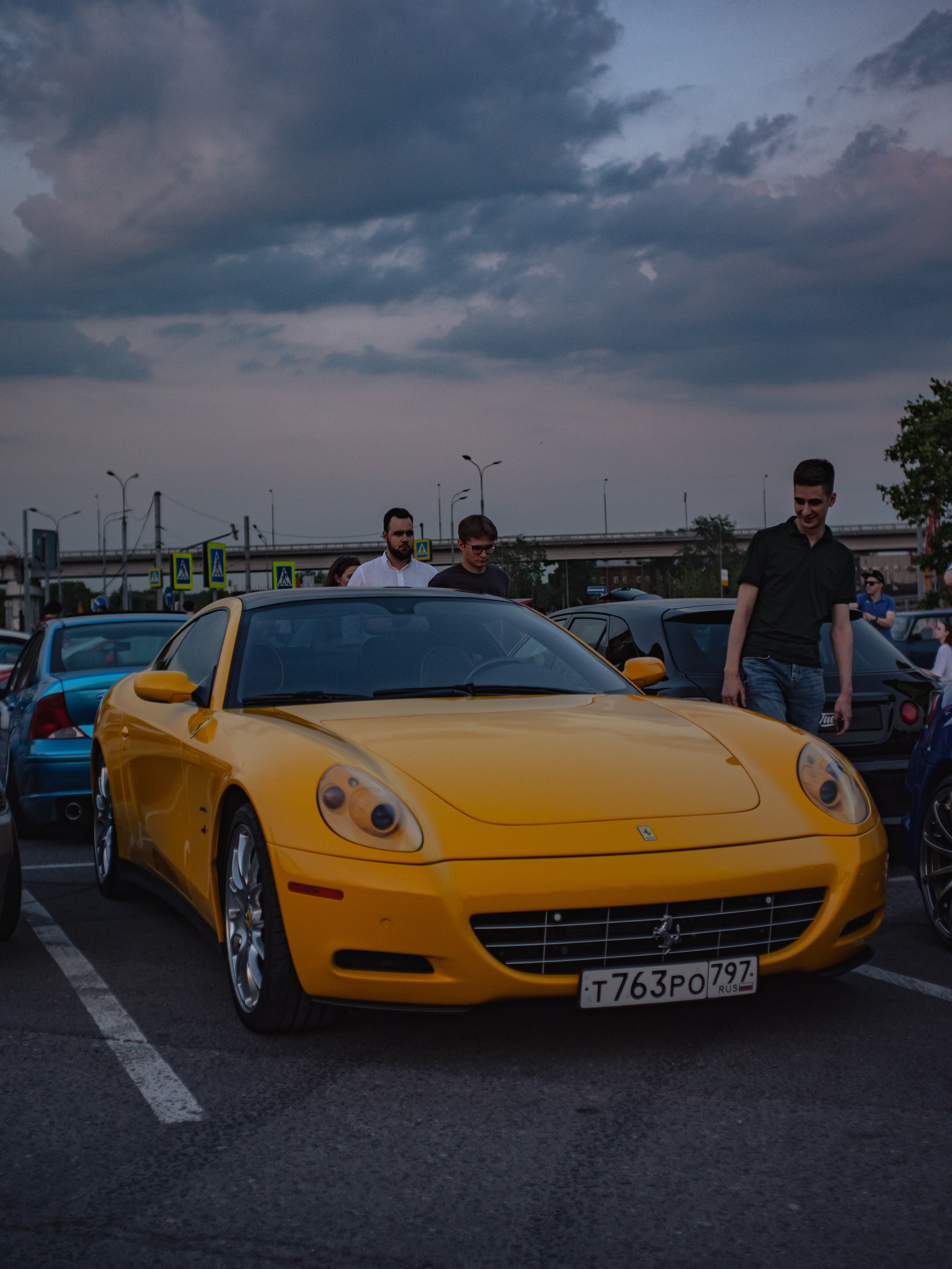 Downfly. Автомобильный фотограф в Москве Максим Москаленко