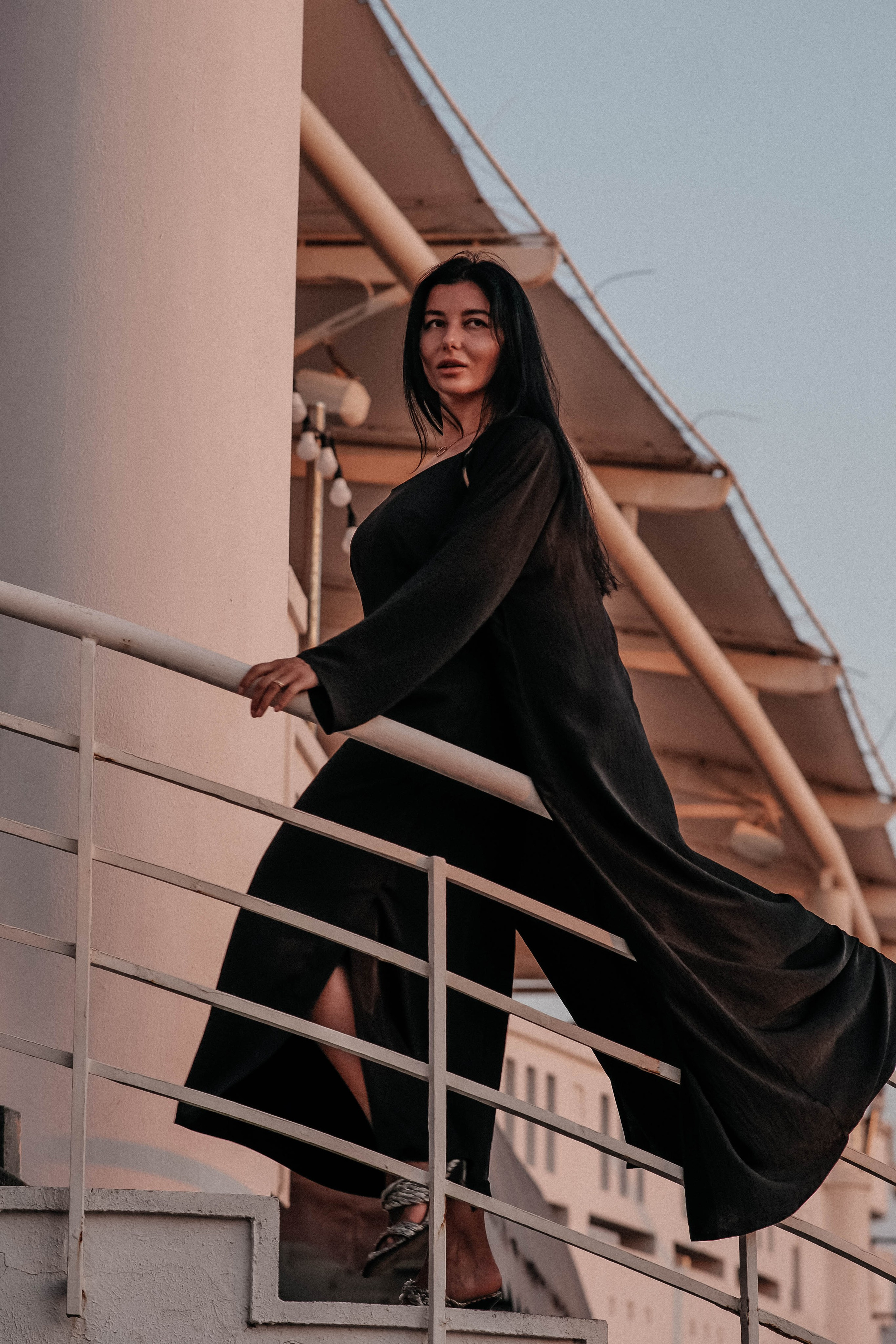 Александра. Главная