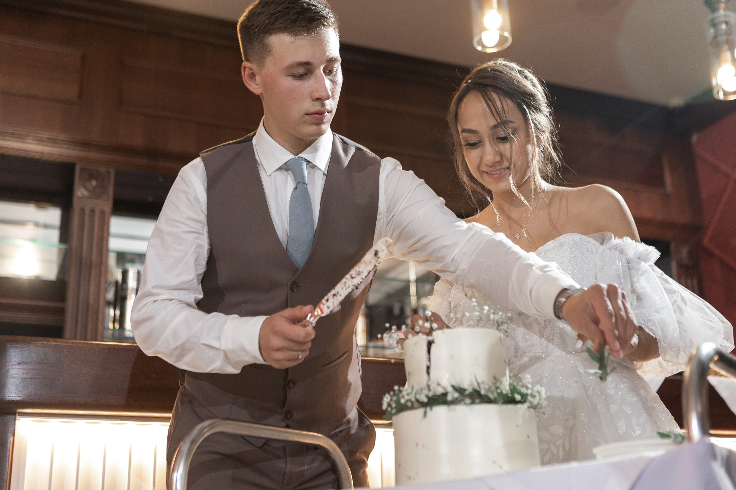 Свадебный фотограф Уфа — Руслан ГабдлисламовЖивые эмоции, красивые кадры, воспоминания на всю жизнь.Работаю по всей Республике Башкортоста. Свадебный фотограф Уфа Руслан Габдлисламов