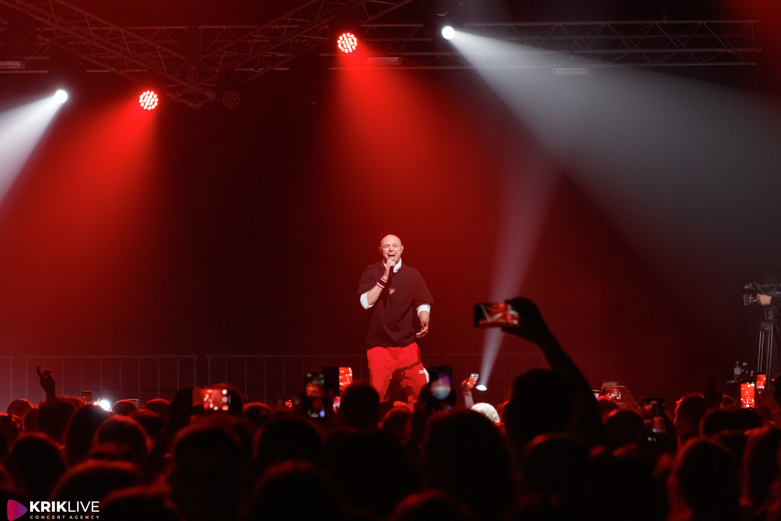 Дискач 90-х. Портретный и пейзажный фотограф Никита Павлов