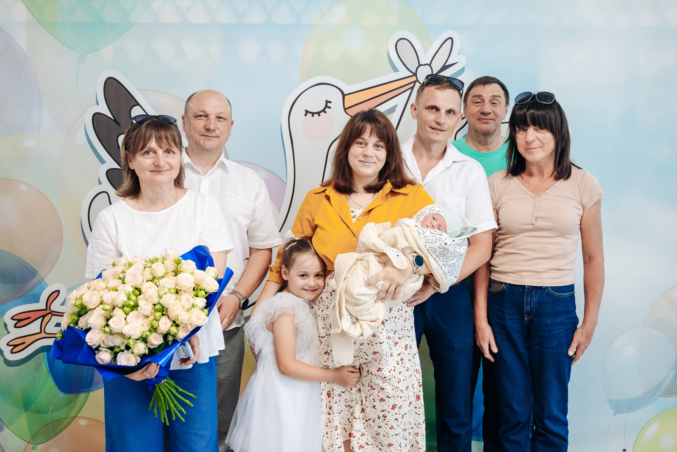 Выписка из роддома. Фотограф Татьяна Ульянова. Съёмка выписки из роддома, Таинства Крещения
