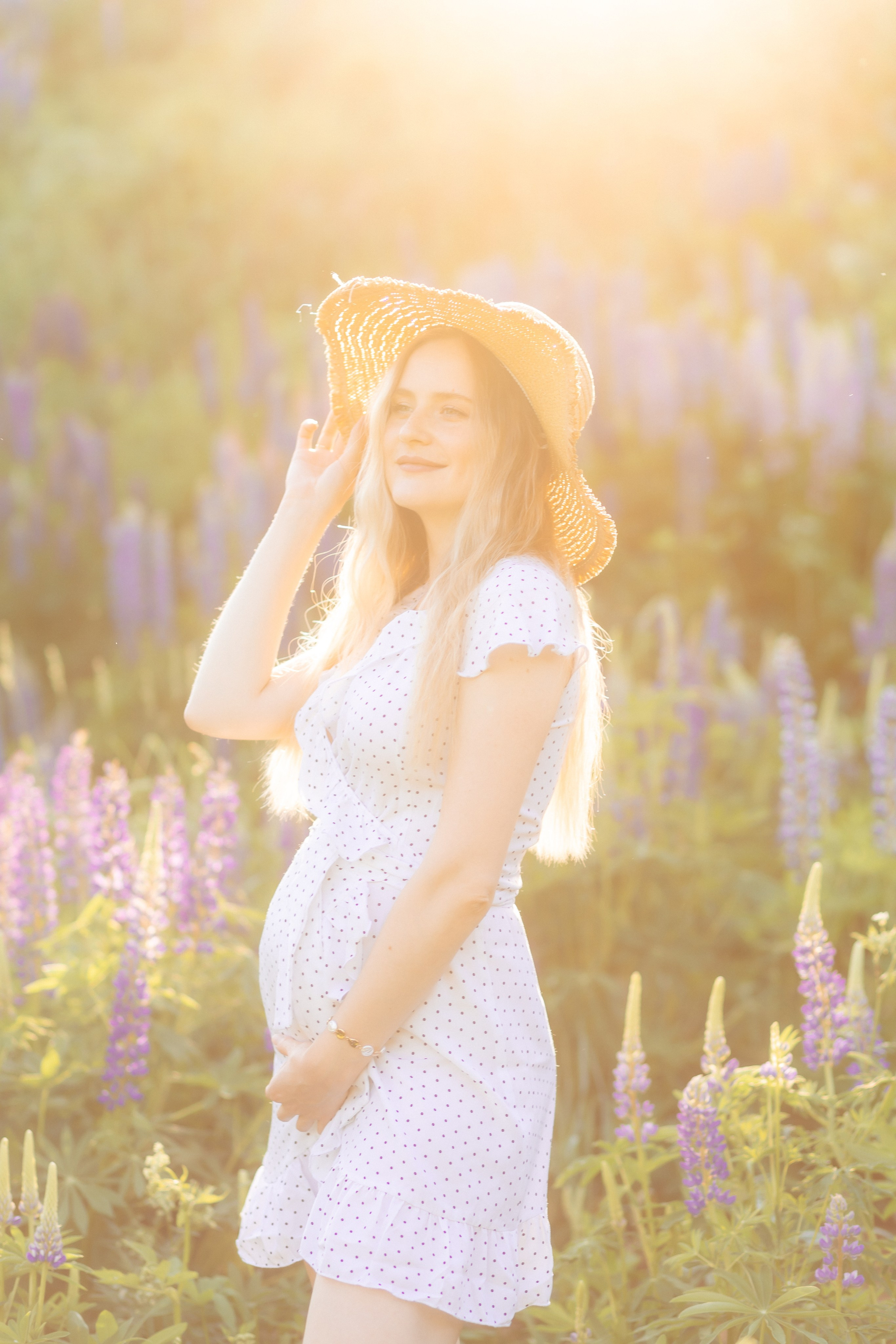 Фотосессия в люпинах. Зотова Алена — семейный и женский фотограф в Зеленограде