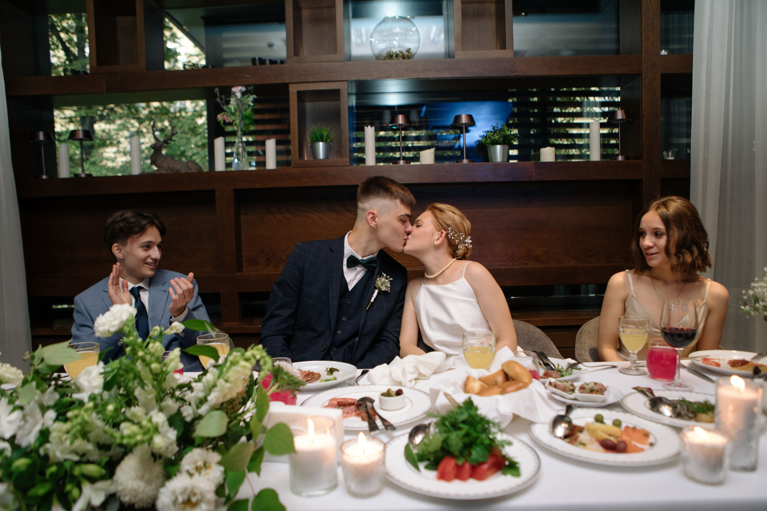 Катя и Клим. Роспись и банкет. Свадебный и портретный фотограф в Москве Анастасия Масюк