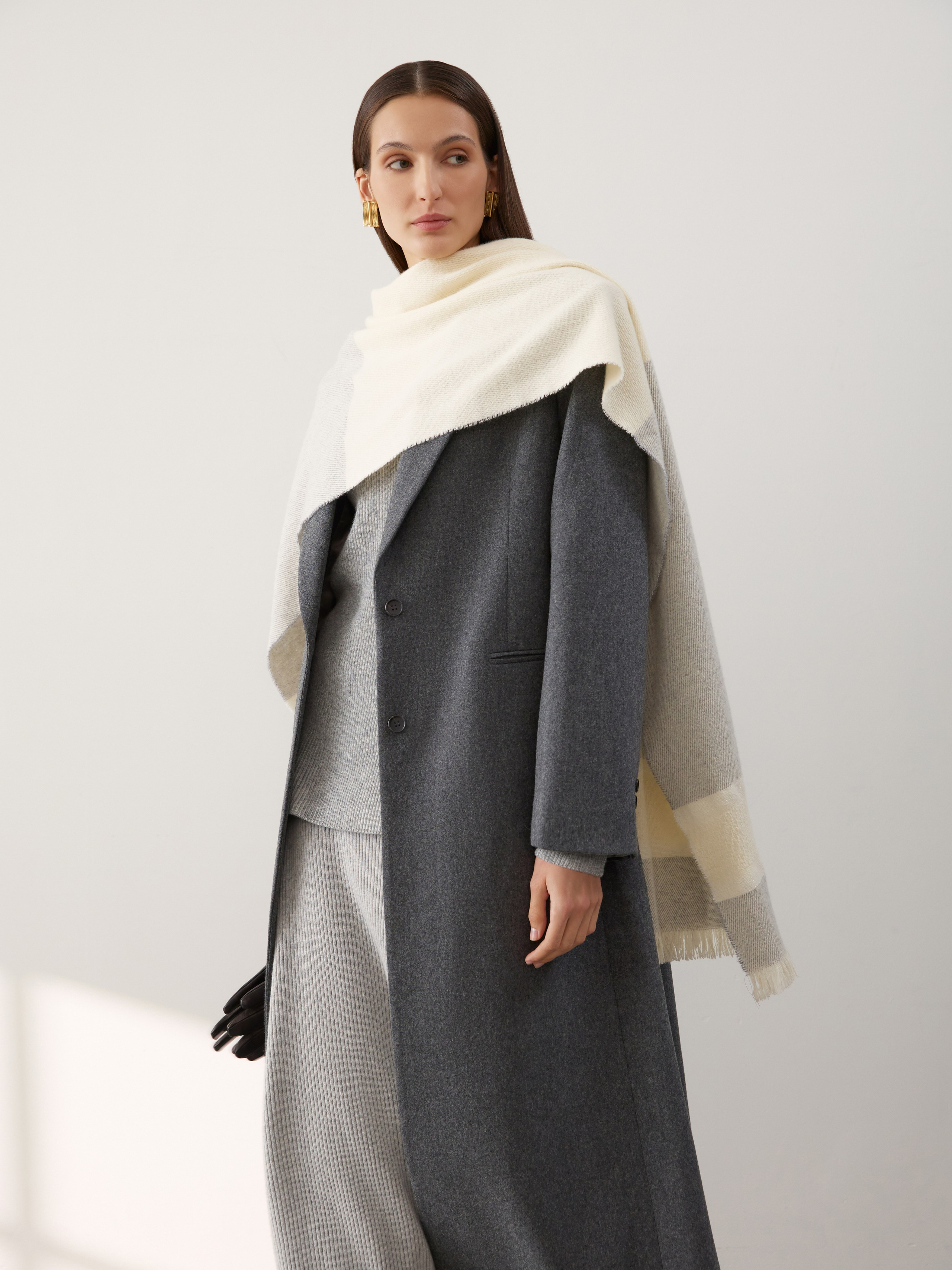 Lorena Antoniazzi. Dolgikh Production team