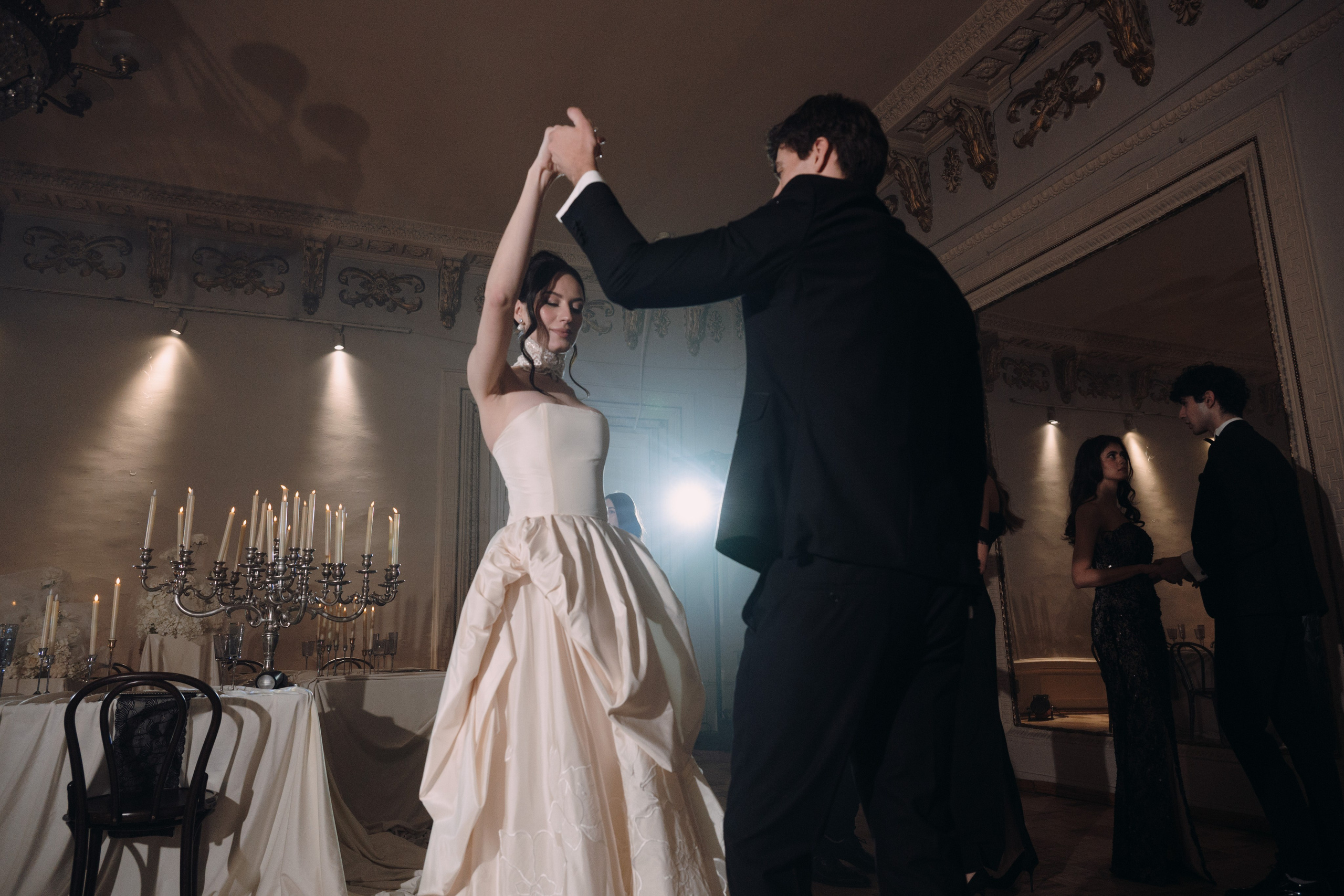 Свадебная фотосессия в Москве. Свадебный фотограф в Москве Дина Виннер