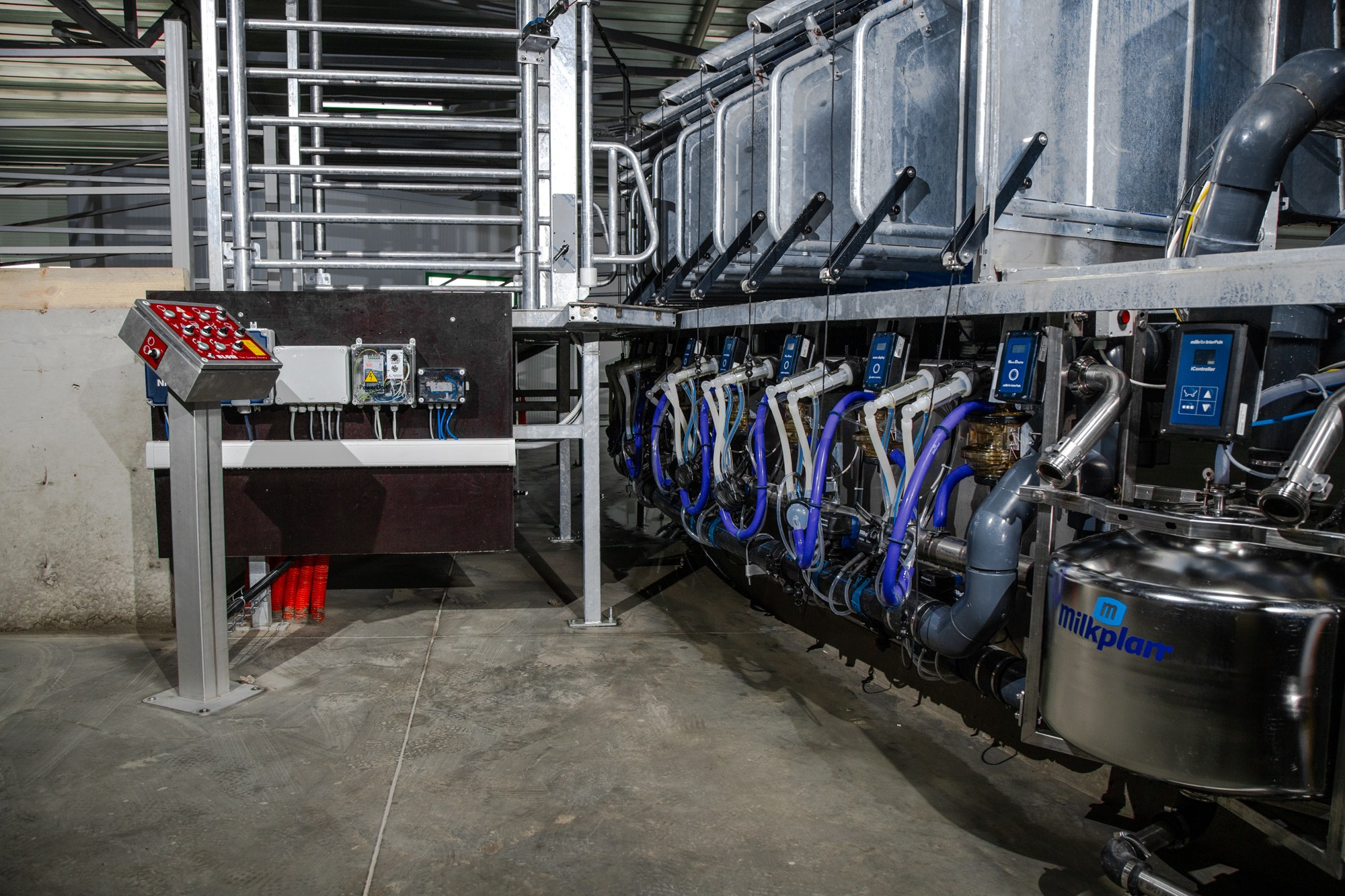 Съёмка для фирмы «Биотон». Репортажный, промышленный и маркетплейс-фотограф Дмитрий Чернат