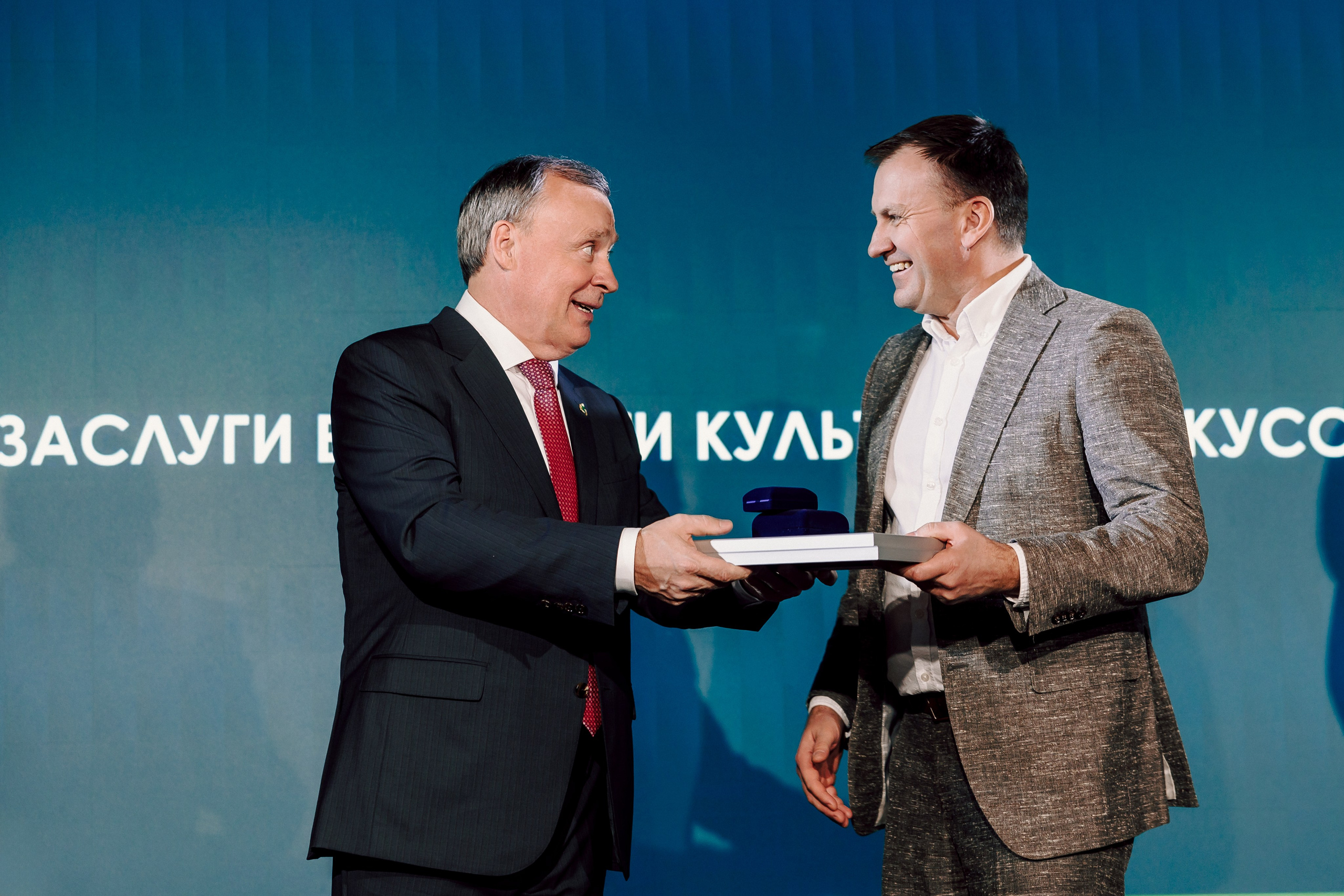 XXVI Церемония вручения премии имени В. Н. Татищева и Г. В. Де Геннина. Лёшка Варзегов — фотограф