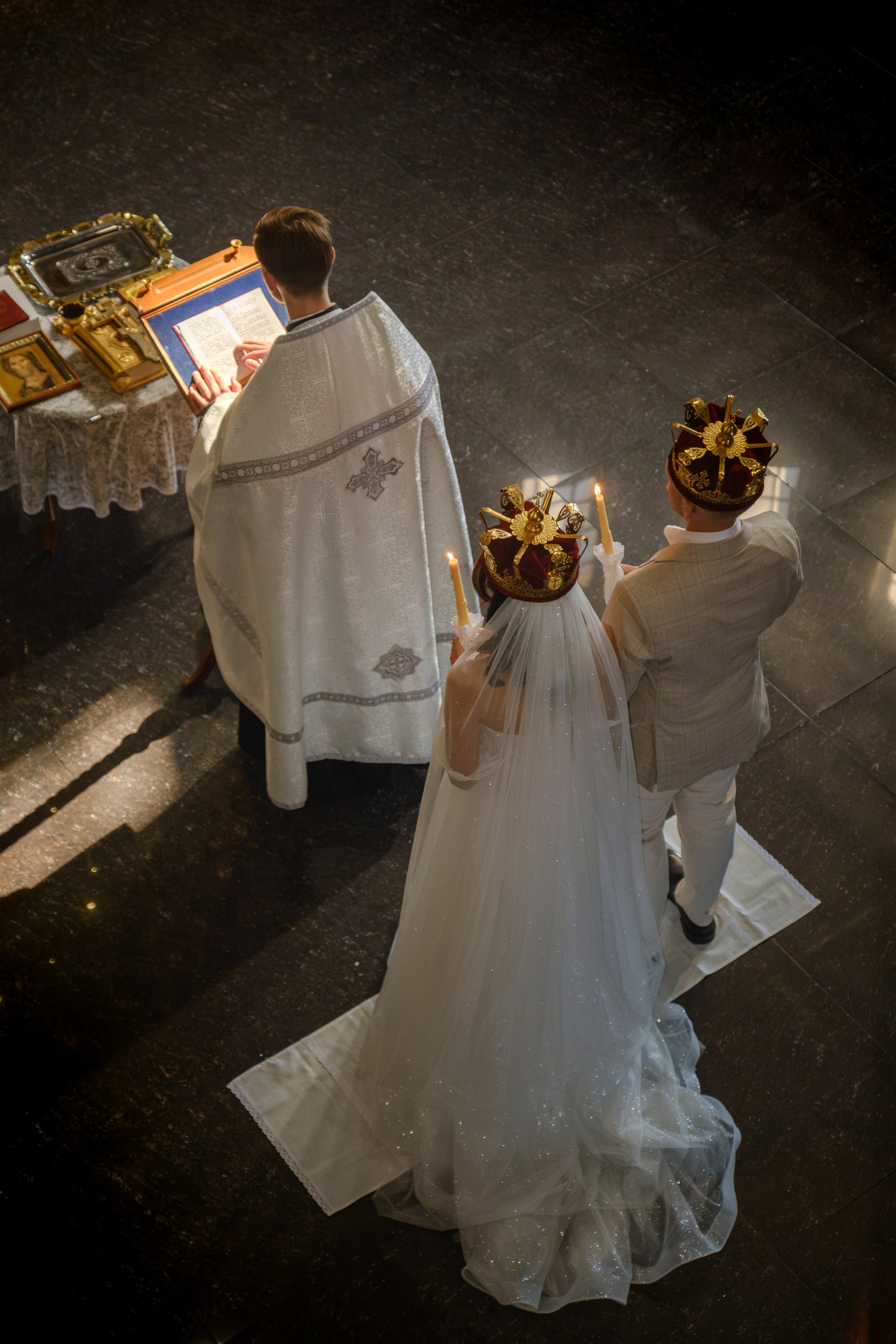 Две Здезды — Храм 19 века. Свадебный Видеограф Фотограф в Сочи