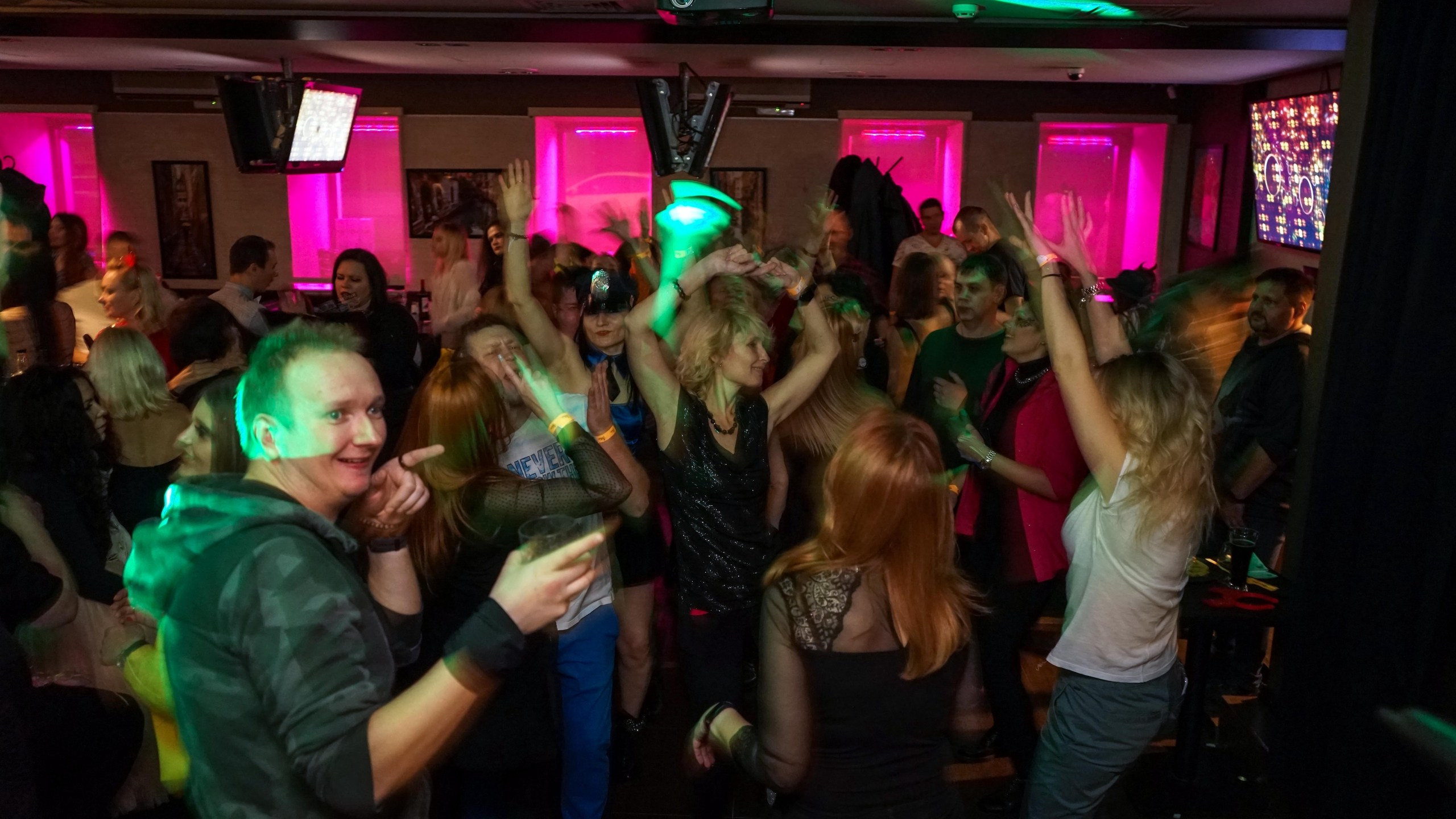 Фандец. Хеллоуиновская клубная вечеринка | 13.11.21. Галерея Фантим