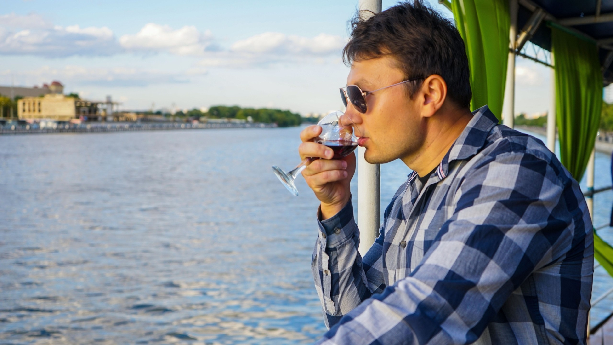 Танцы на воде | 24.07.21. Галерея Фантим