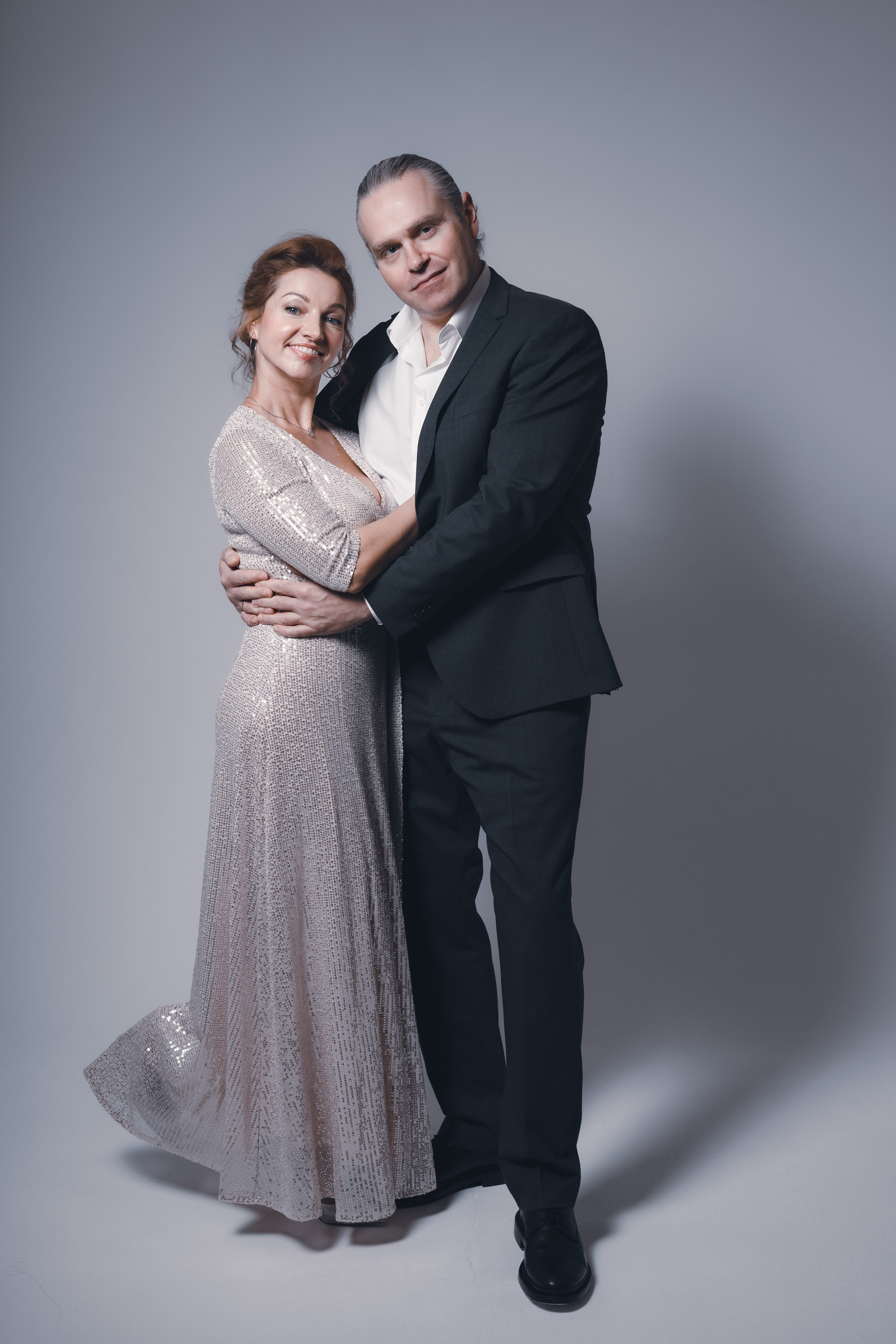 Николай и Евгения. Фотограф Julia Milton | Портреты, съемки для маркетплейсов, лавстори, съёмка беременности в Санкт-Петербурге. Обучение фотографии в Спб очно