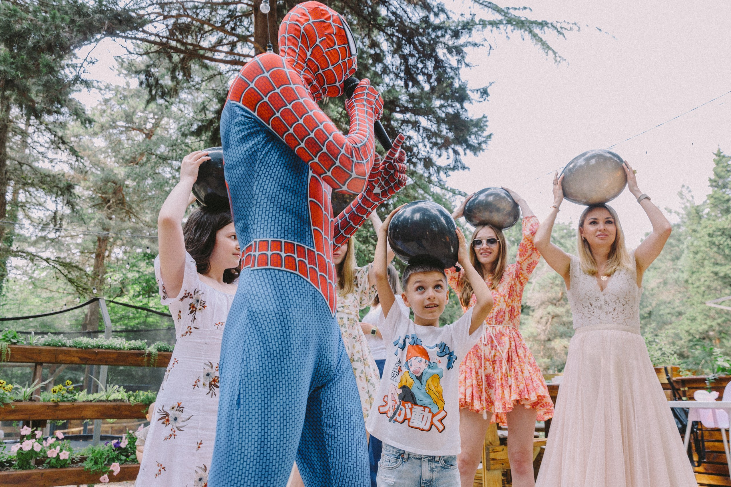 Фотограф на день рождения — ресторан Форест. Свадебный фотограф в Абхазии, Сухум, Гагра, Сочи