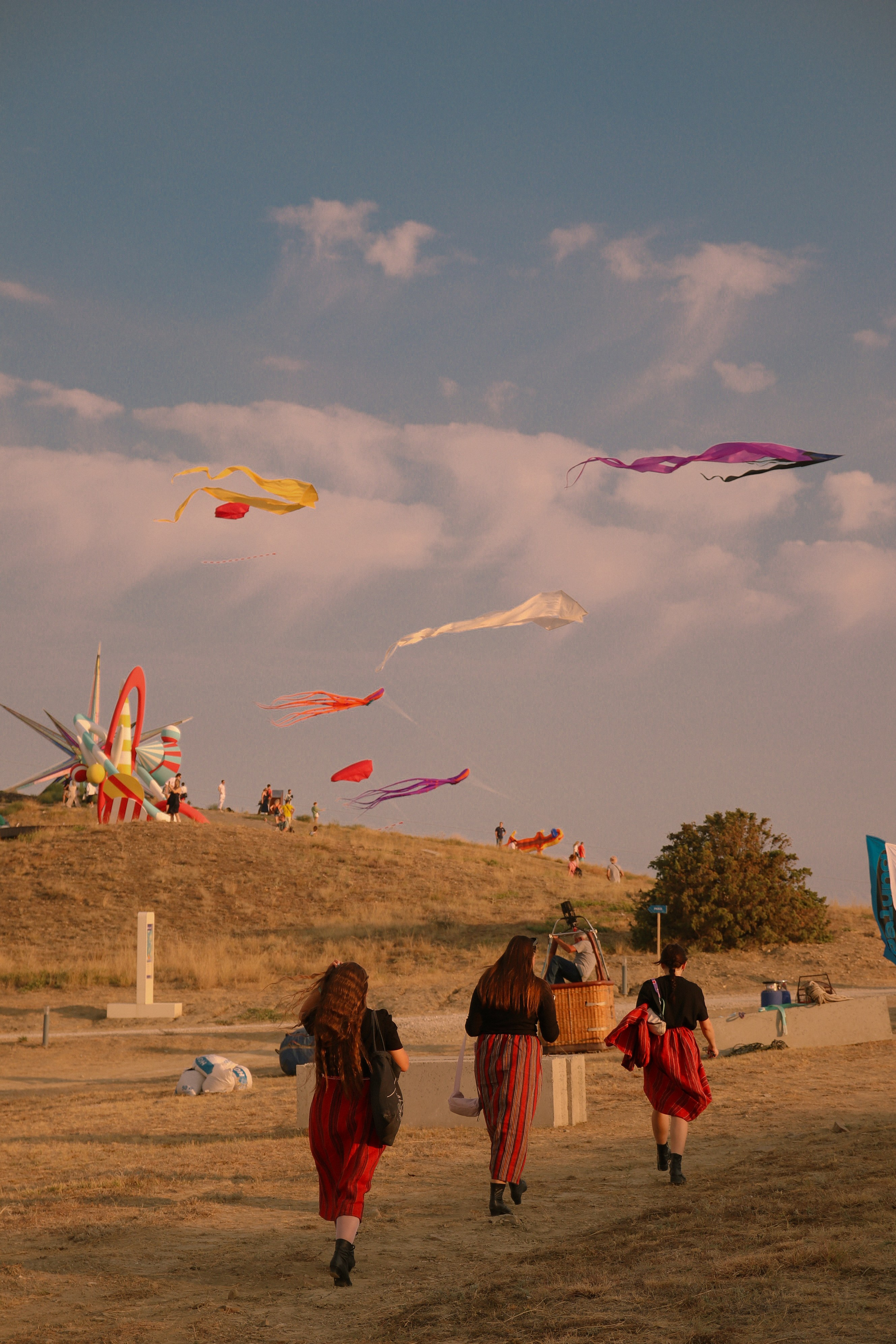 Фотосет на арт-объектах Тавриды. Фотограф в Севастополе и в Крыму