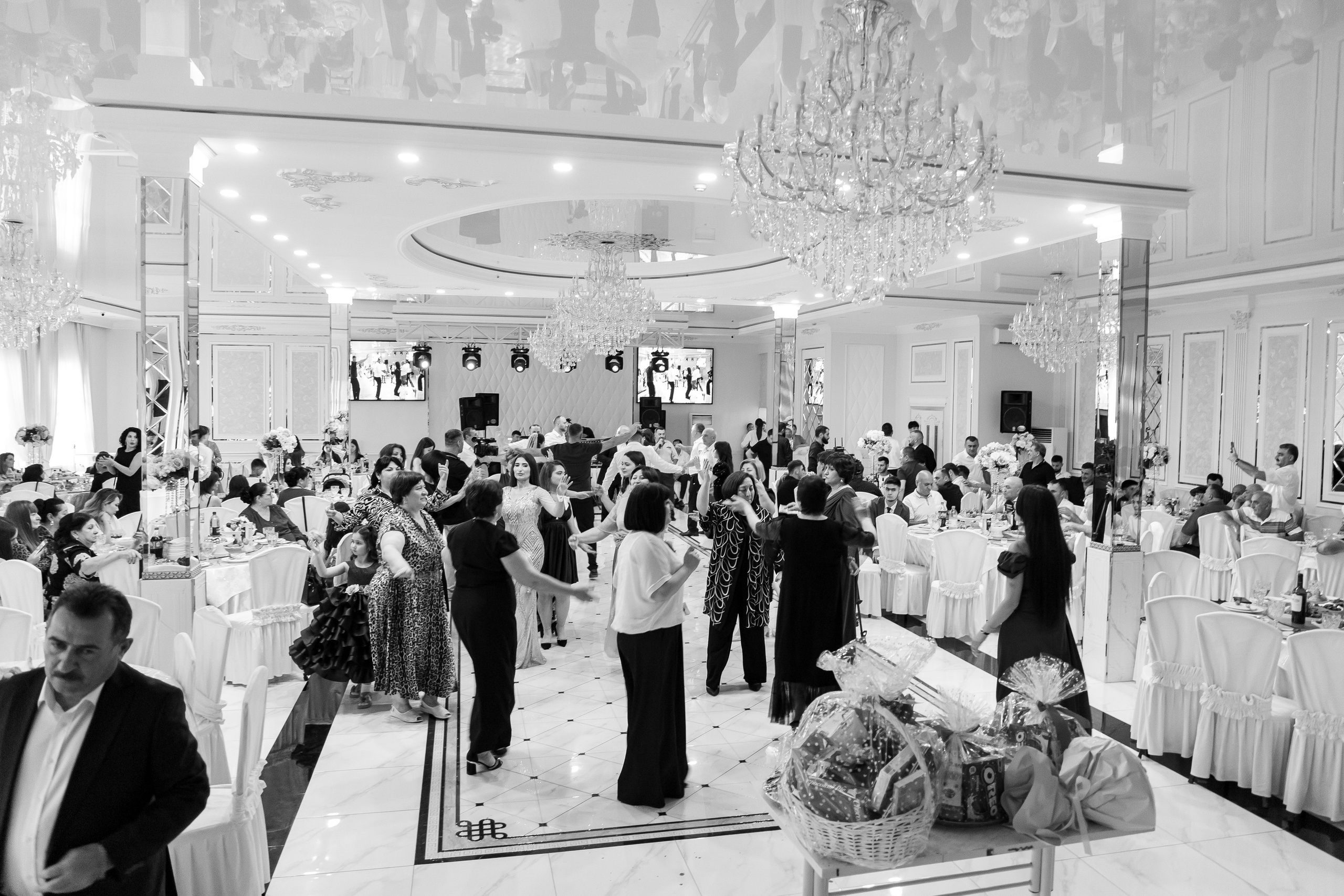 Aleks & Karolina. Свадебный и фэшн фотограф