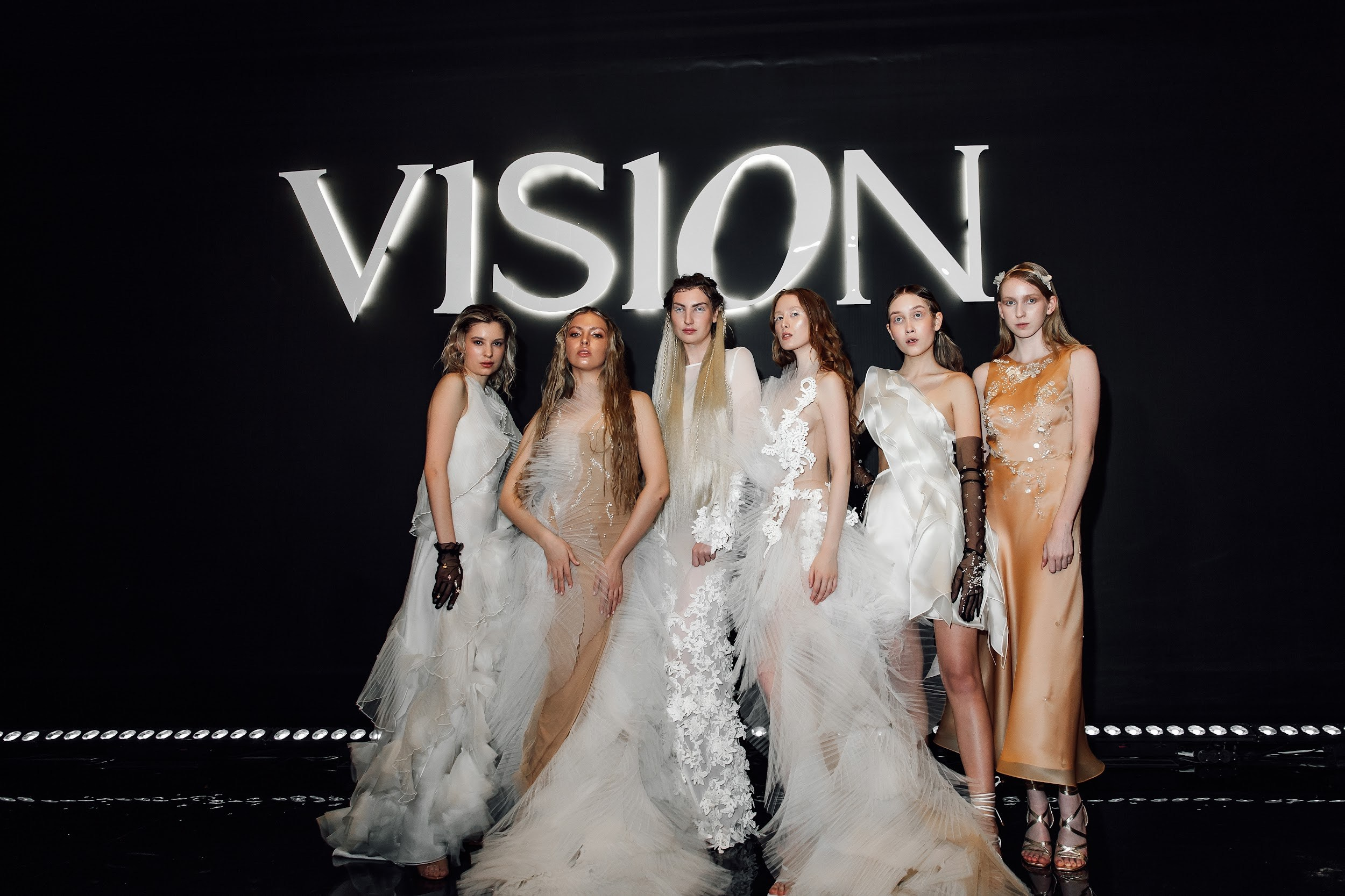 VISION. Любовь Чуляева — свадебный фотограф в Москве и Европе