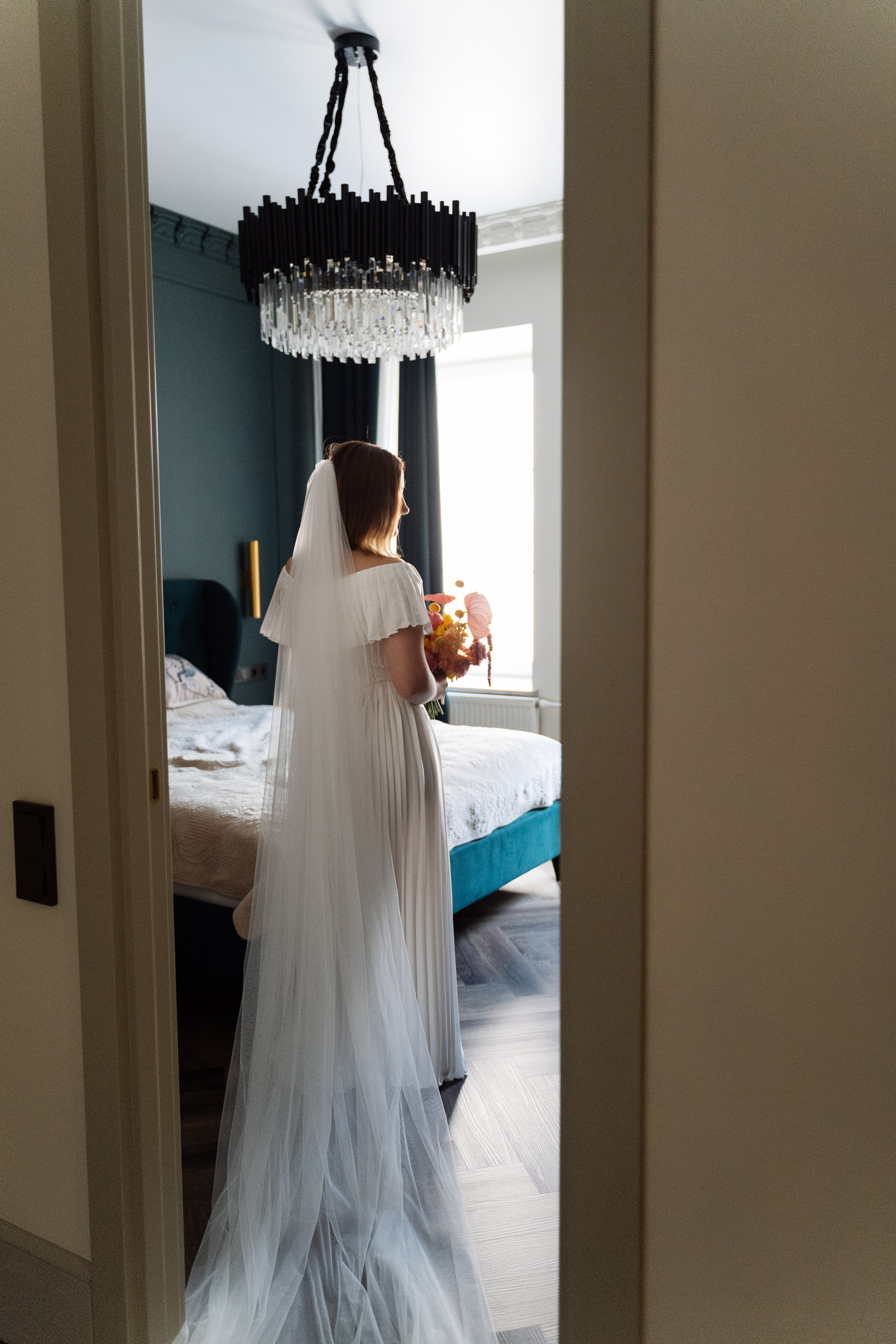 Свадьба на крыше Петербурга. Свадебный фотограф организатор в Санкт-Петербурге Ассоль Опарина