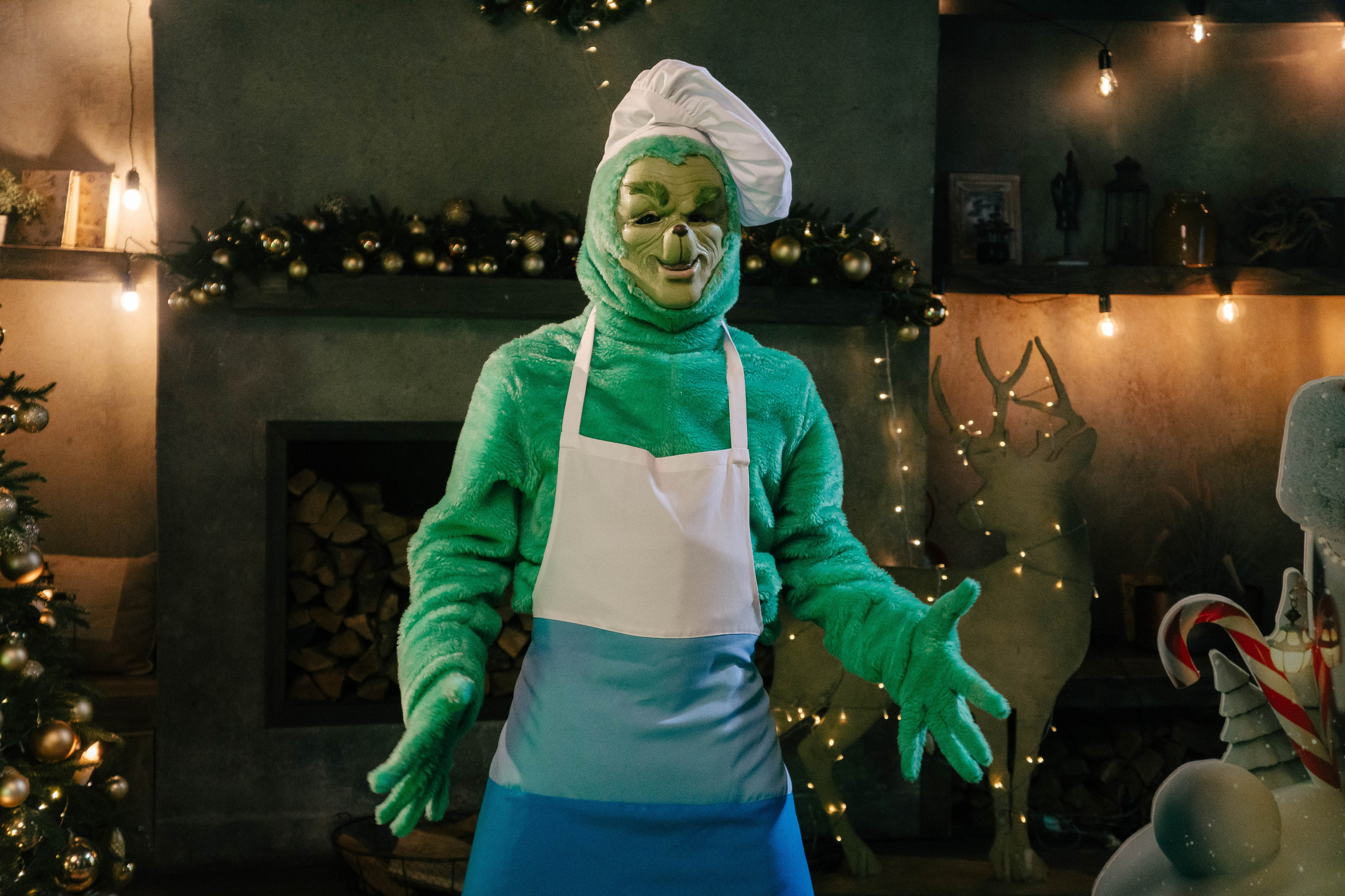 Гринч Circus Zone. Фотограф / видеограф в Москве и Сочи Sofia Riversong