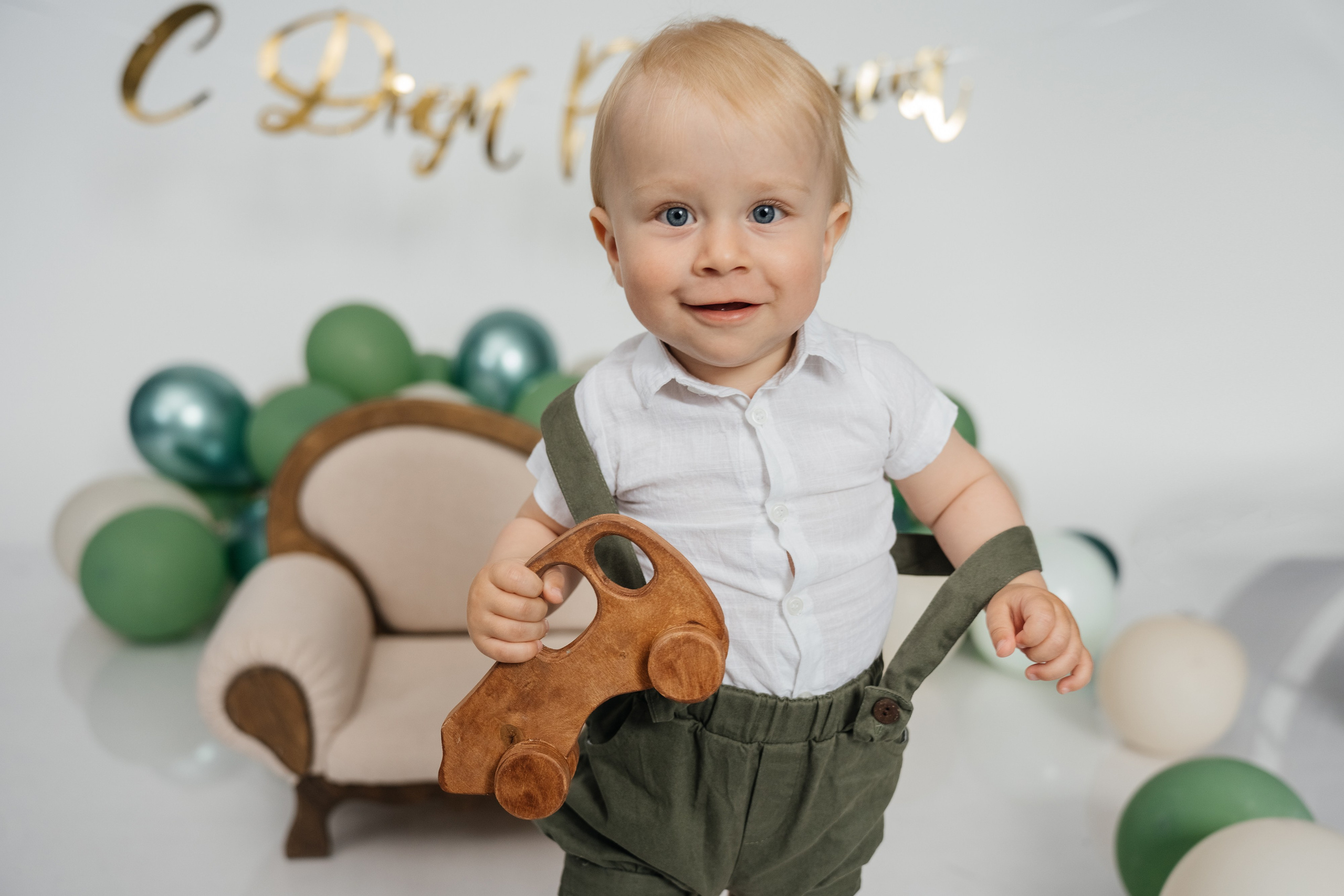 Годовасики. Лана Абрамян-Фотограф новорожденных и беременных в Новороссийске Анапе