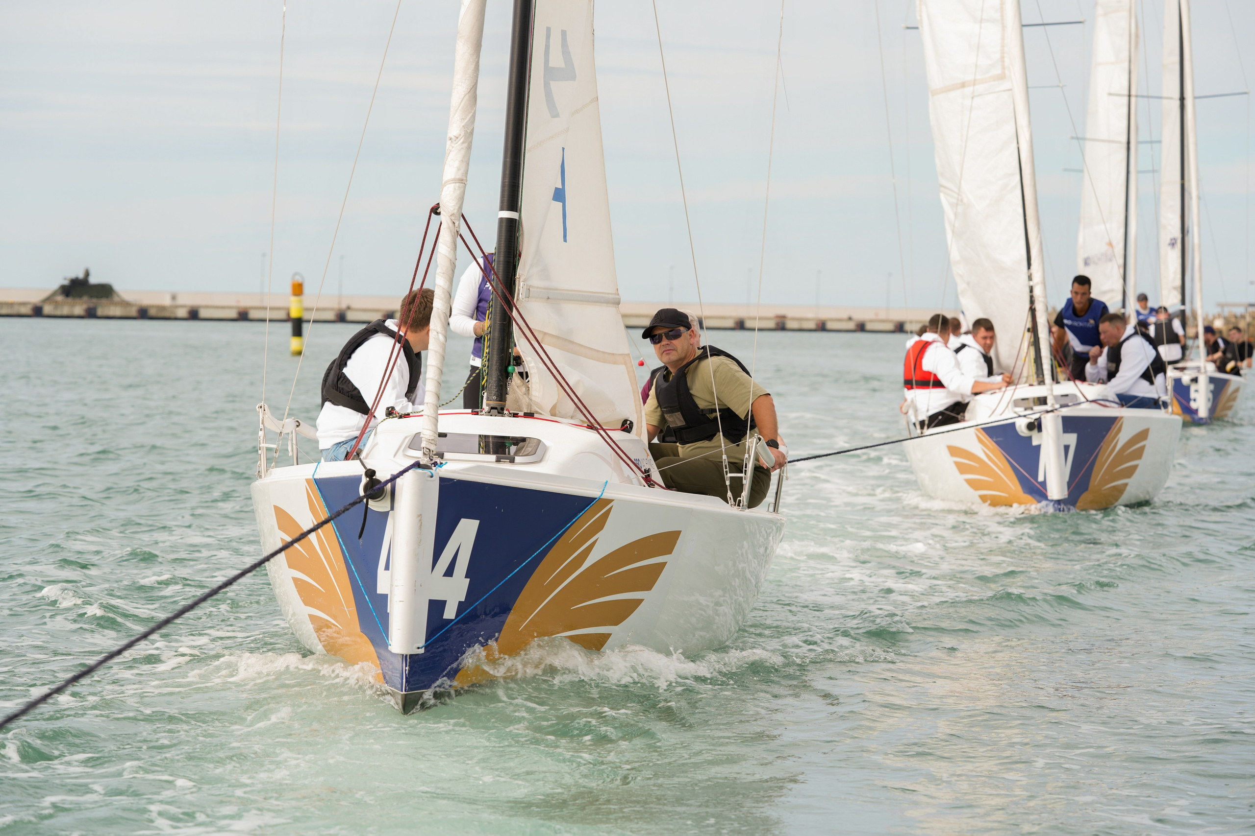 Яхтенная регата для компании Агрегатка. Репортажный фотограф в Красной Поляне и Сочи Павлюченко Екатерина