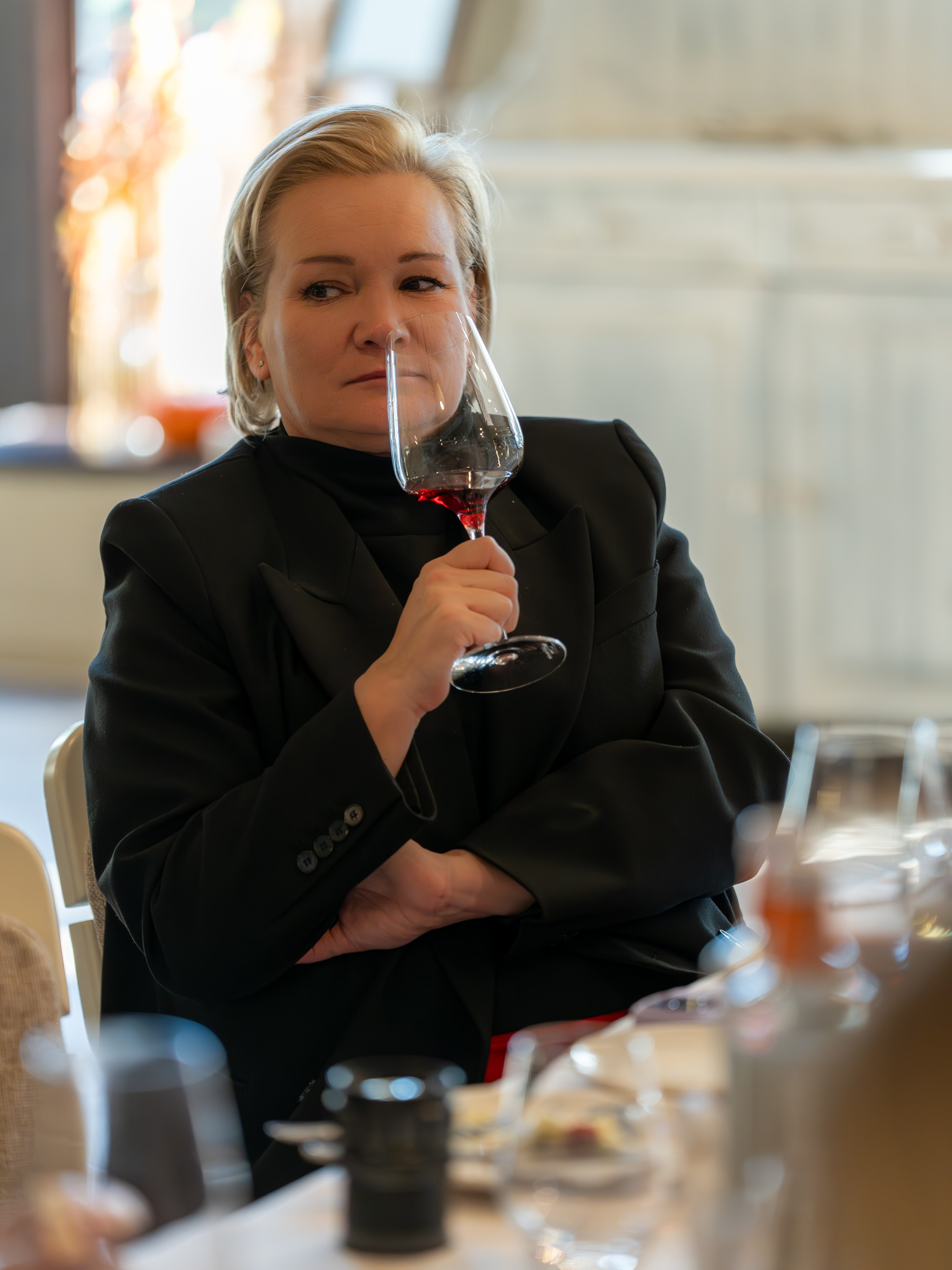 Литературная мастерская с Ольгой Шутовой в «Винотеррии». Репортажный фотограф в Красной Поляне и Сочи Павлюченко Екатерина