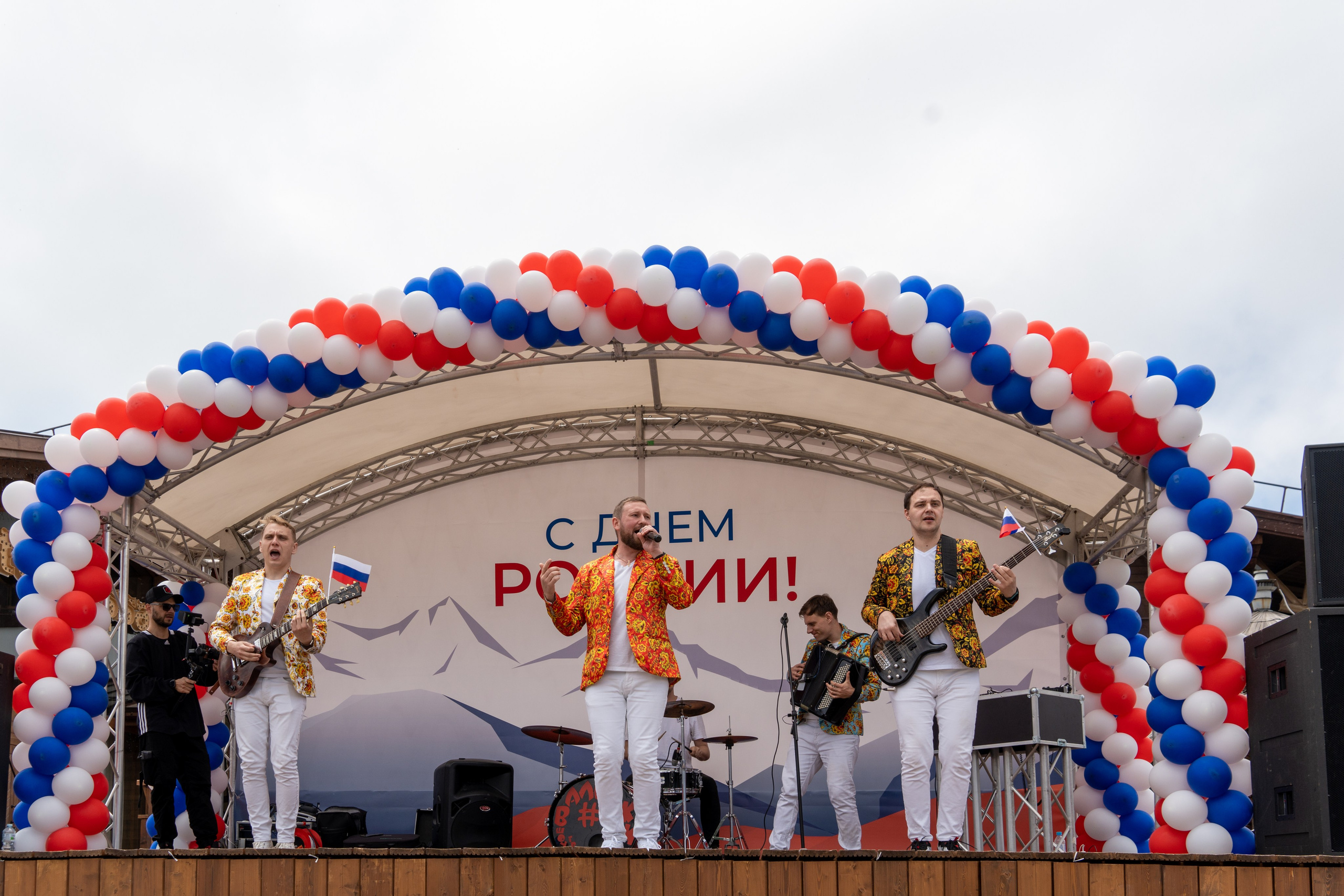 День России на курорте Газпром 2023. Репортажный фотограф в Красной Поляне и Сочи Павлюченко Екатерина