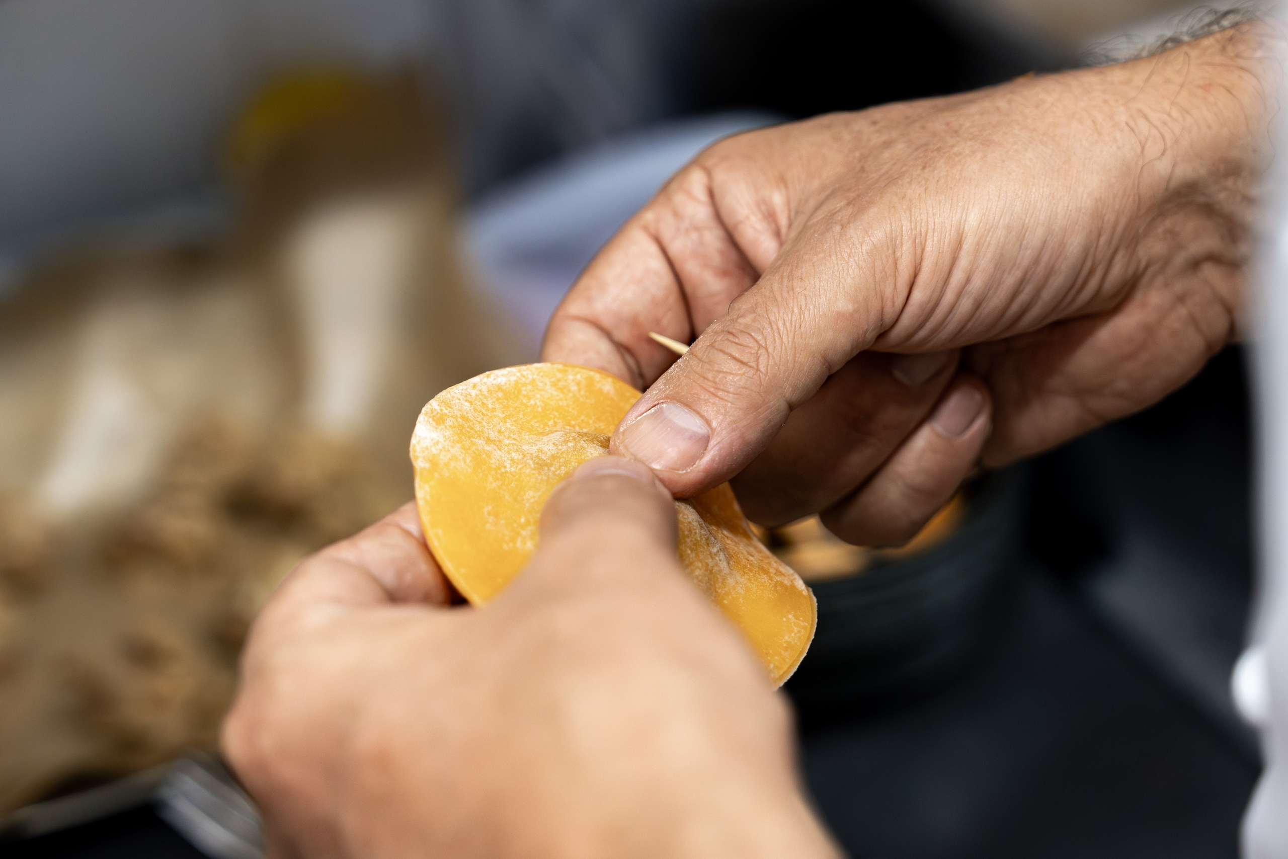 Гастрономический ужин «Лесная Италия» с Мирко Дзаго в ресторане RiverSide. Репортажный фотограф в Красной Поляне и Сочи Павлюченко Екатерина