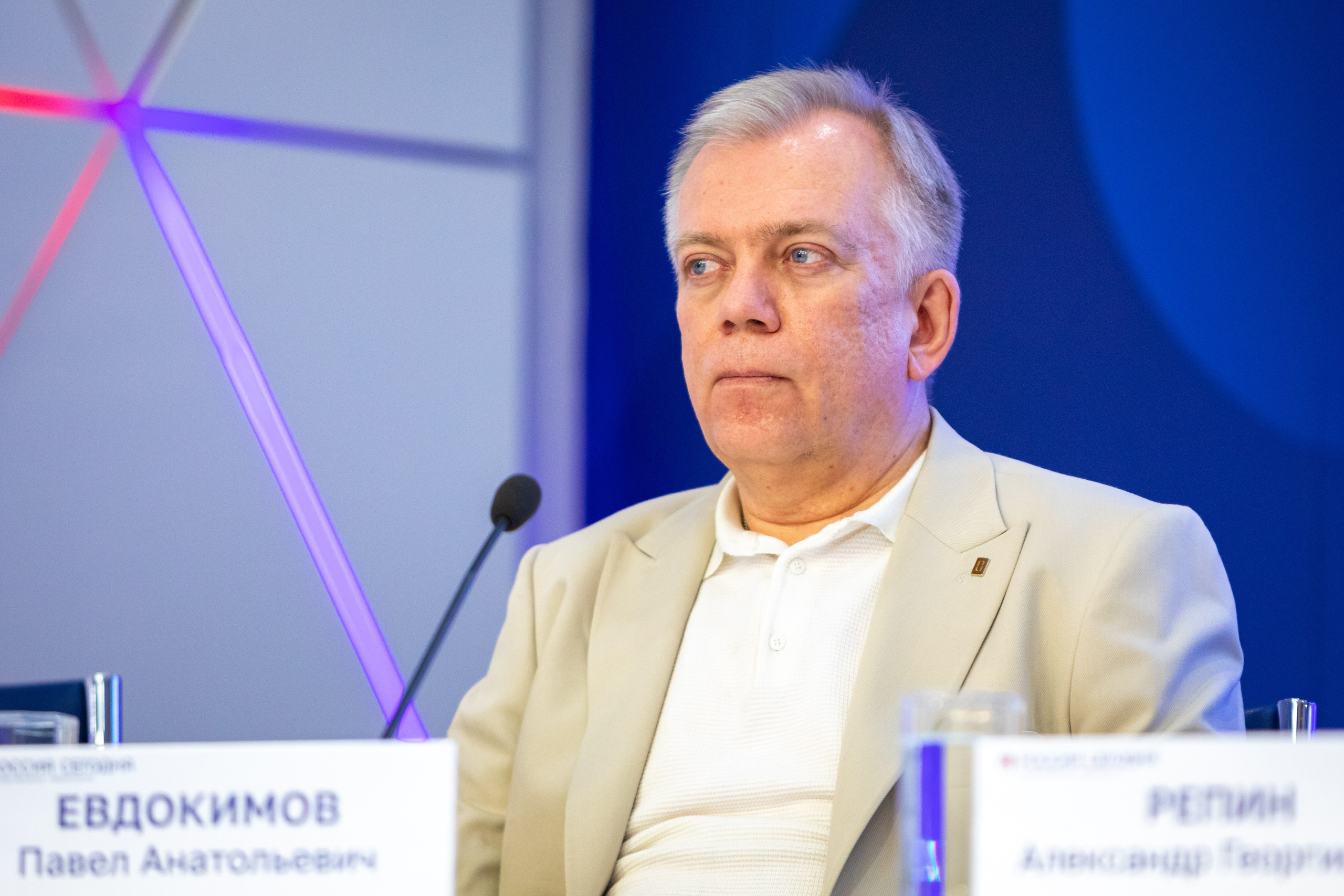 Риа новости. Фотостудия в Москве LUXARTPHOTO