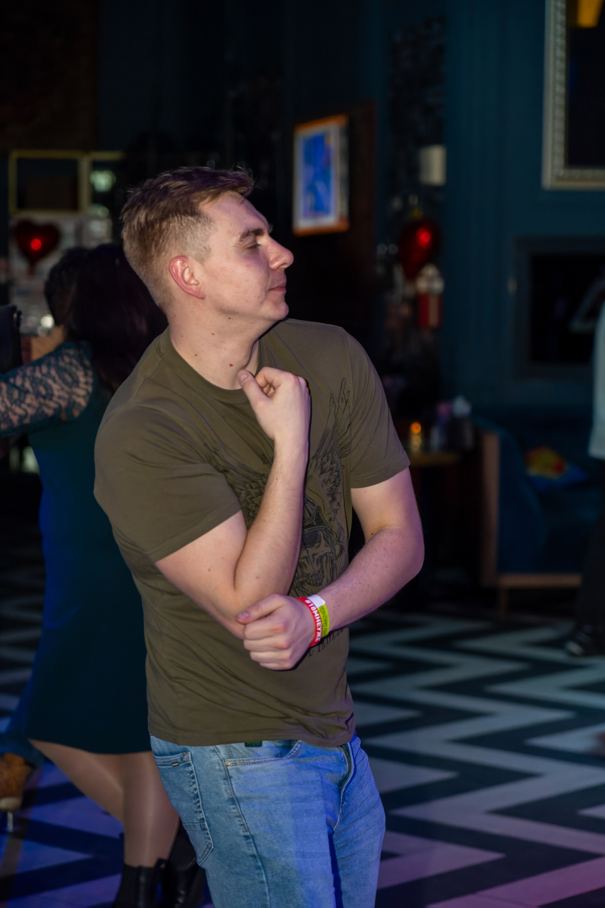 Съёмка мероприятия в баре Руки вверх. «Студия DRONAVT`s» — видеосъёмка и фотография г. Москва