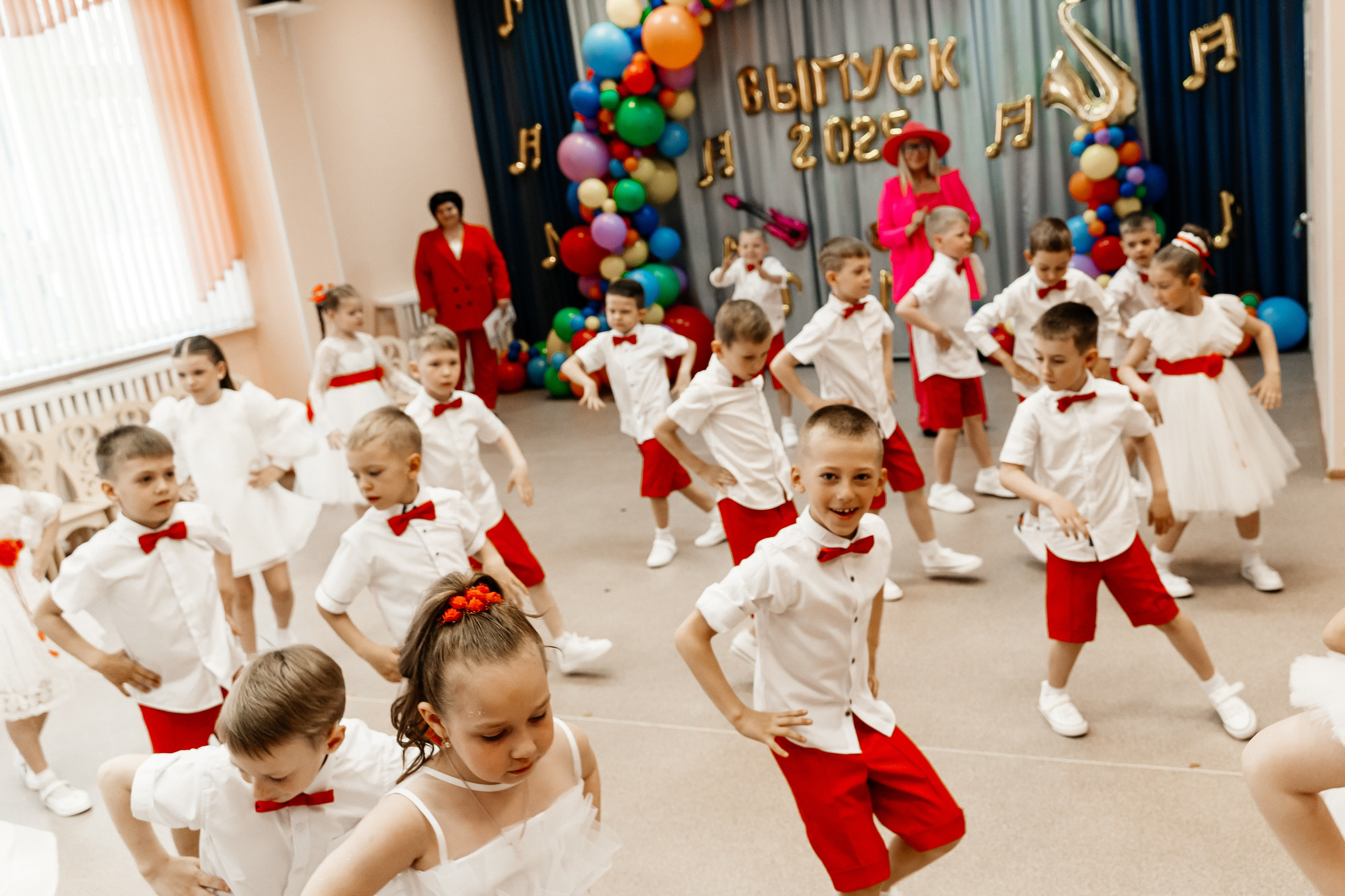 Репортаж с выпускного. Пример 3. Фотограф Ким Наталья в Красноярске