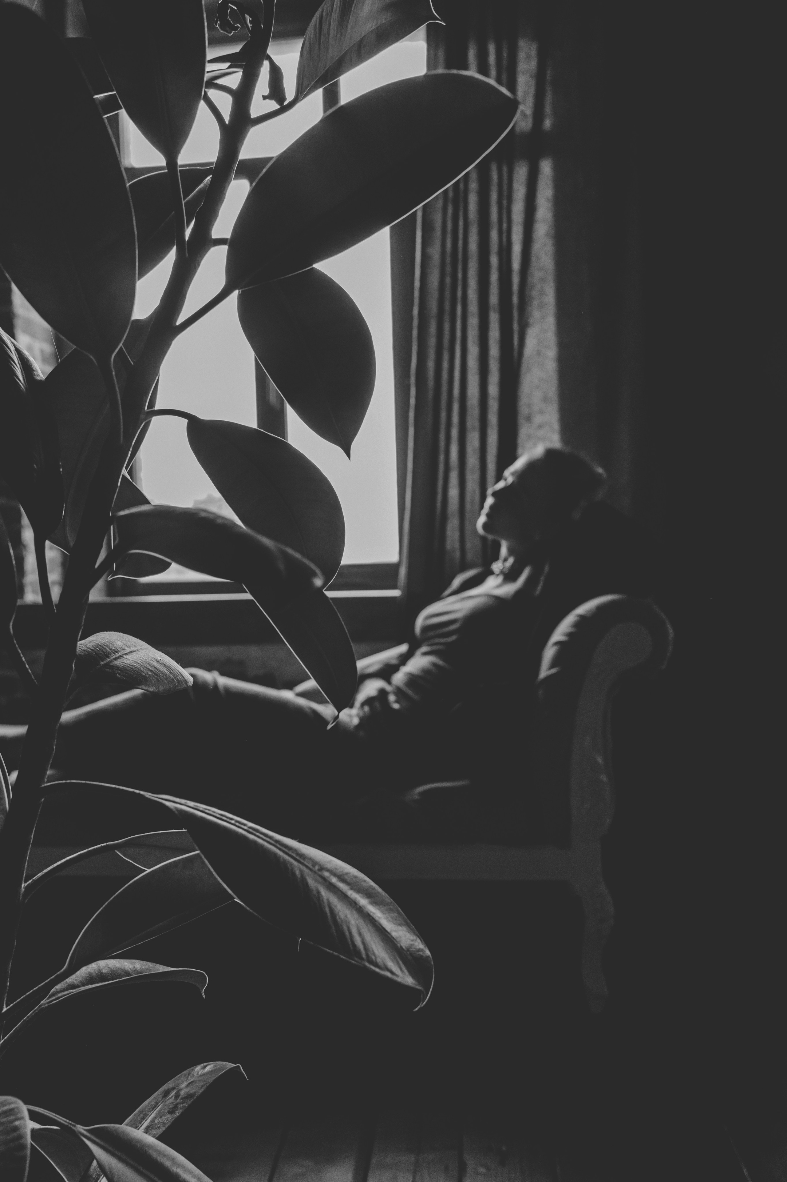 Женский художественный портрет, кафе Луиджи, Рыбинск