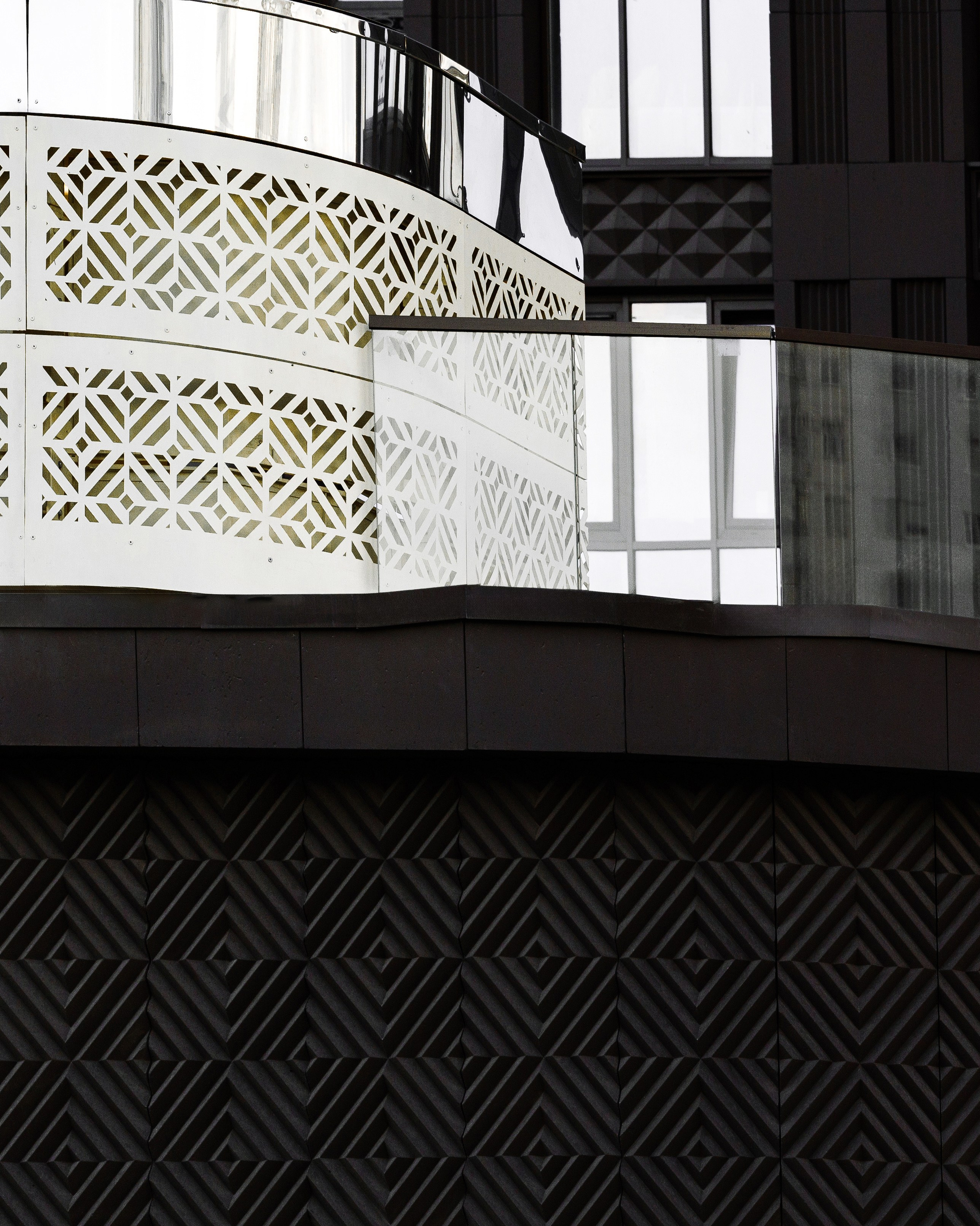 FULL HOUSE. АЛТ Портфолио