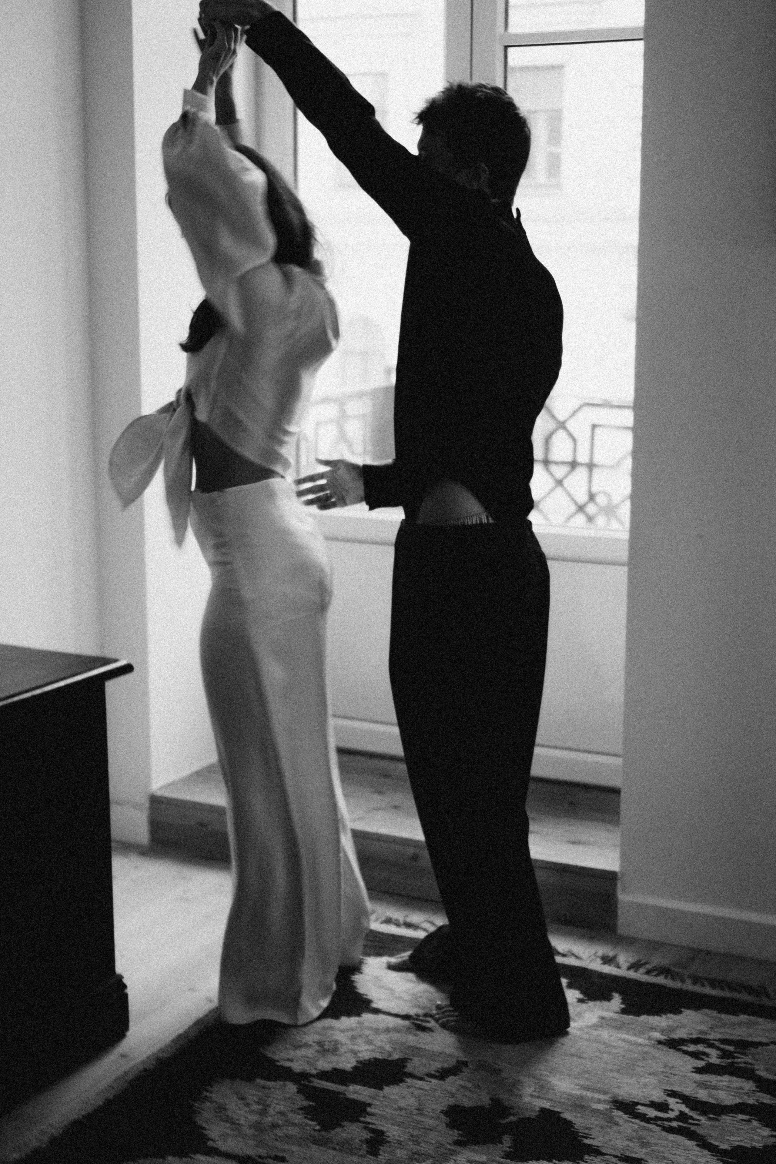 СБОРЫ ЖЕНИХА И НЕВЕСТЫ В УЮТНОЙ КВАРТИРЕ В ЦЕНТРЕ САНТК-ПЕТЕРБУРГА. Профессиональный фотограф, Санкт-Петербург — Виктория Богомолова