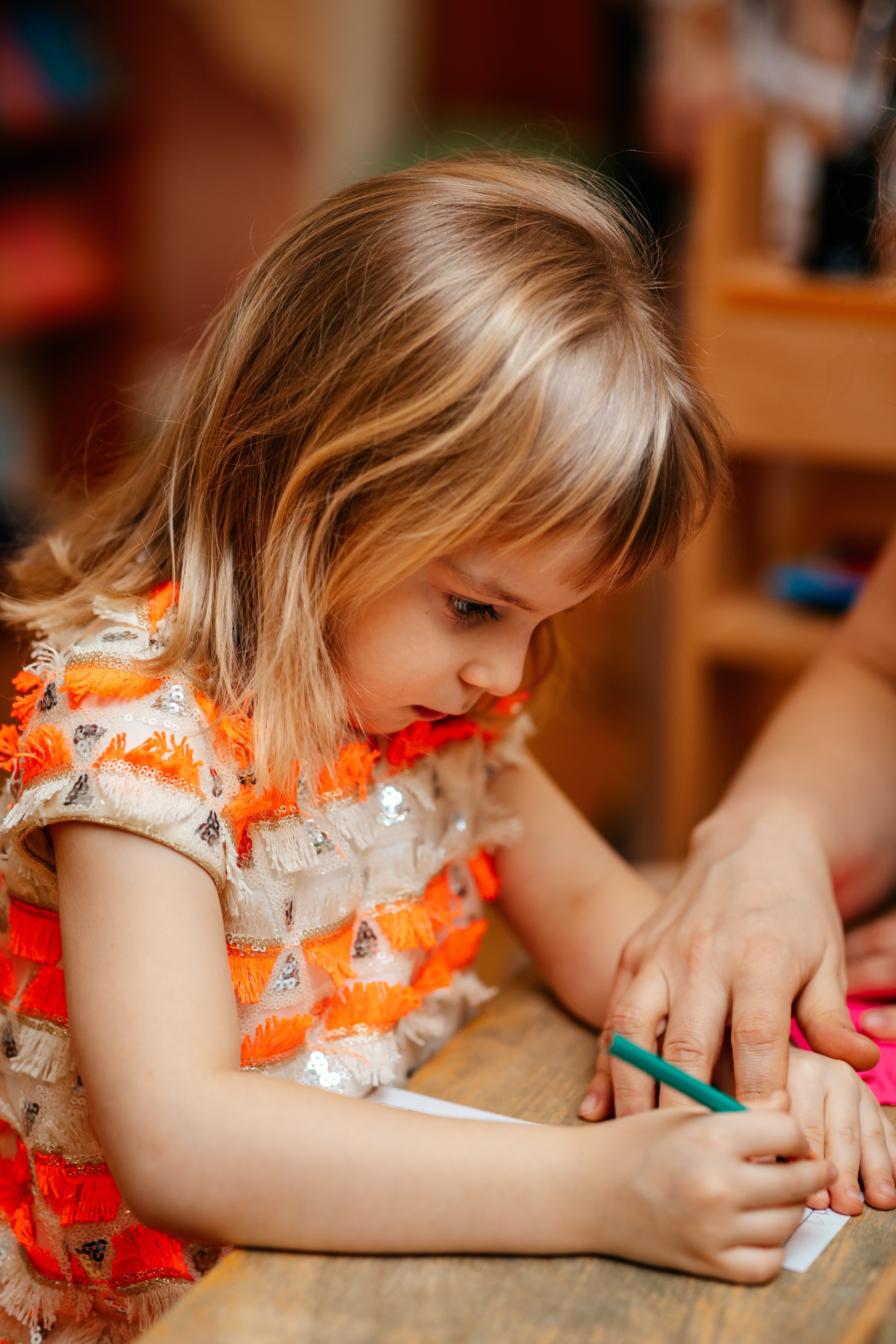 8 марта в Монтессори-саду. Семейный lifestyle фотограф в Санкт-Петербурге Людмила Пахомова