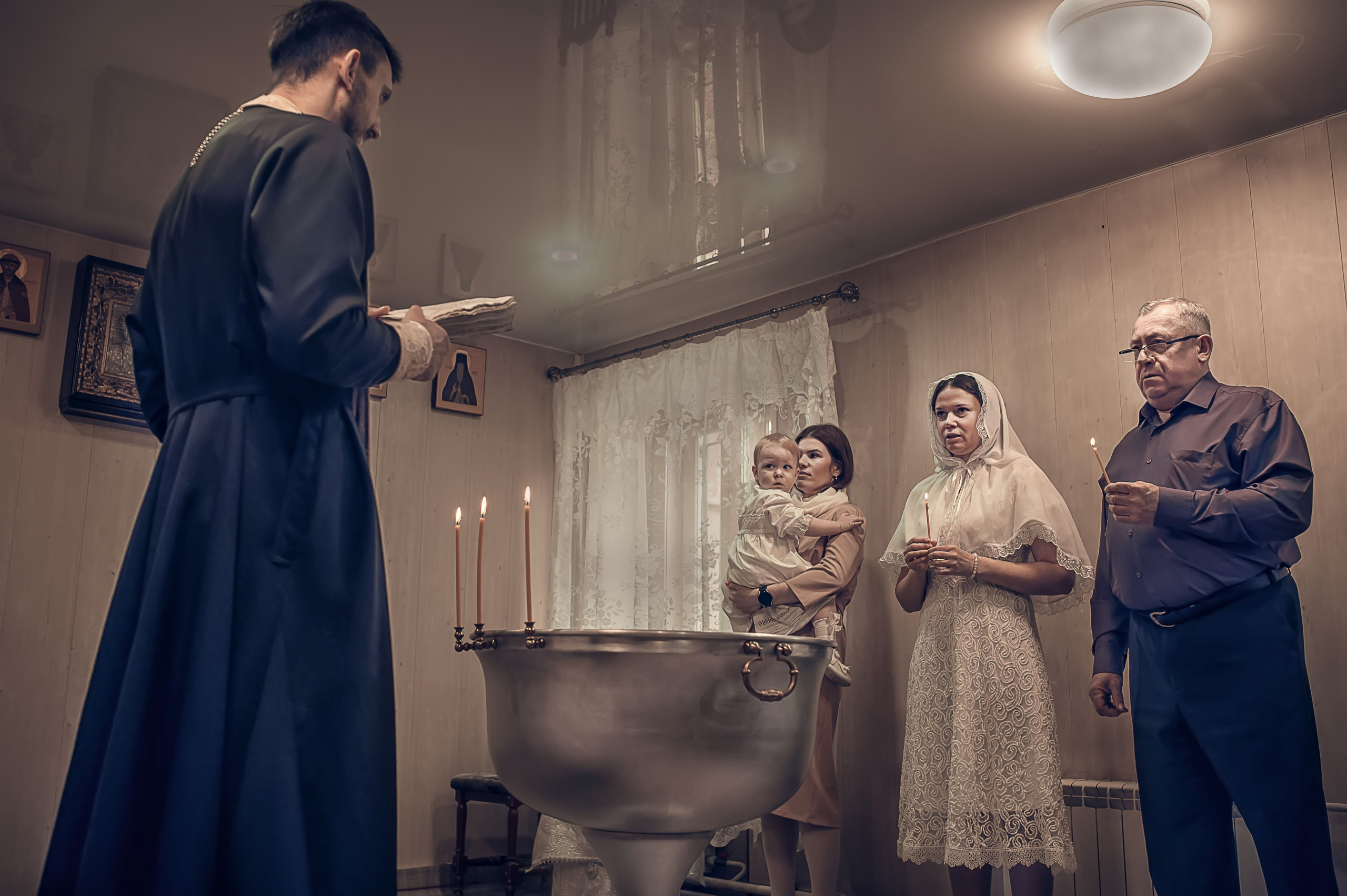 Сьемка крещения в Красноярске. Фотографы крещения/венчания  Красноярск Татьяна и Вячеслав Переваловы