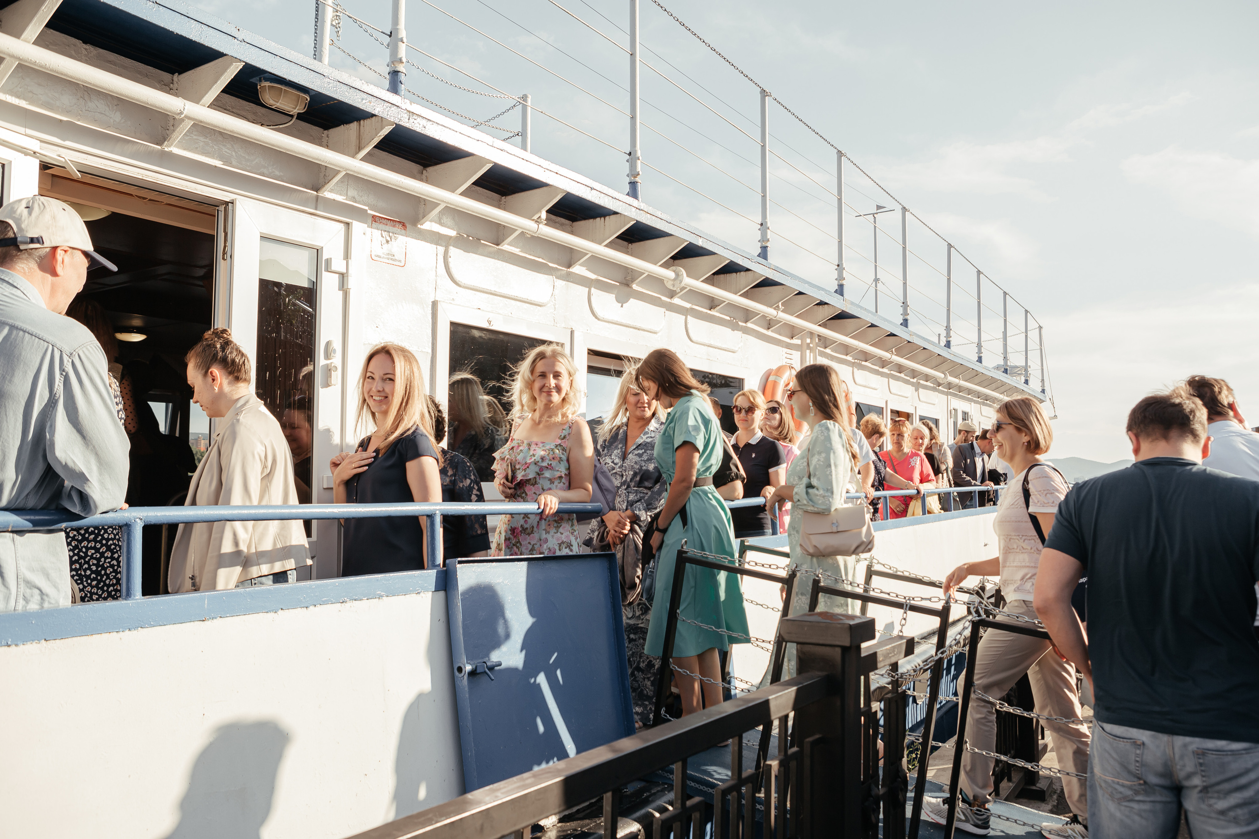 Съёмка корпоратива в Красноярске. Свадебный и семейный фотограф В Красноярске Андрей Юсенков