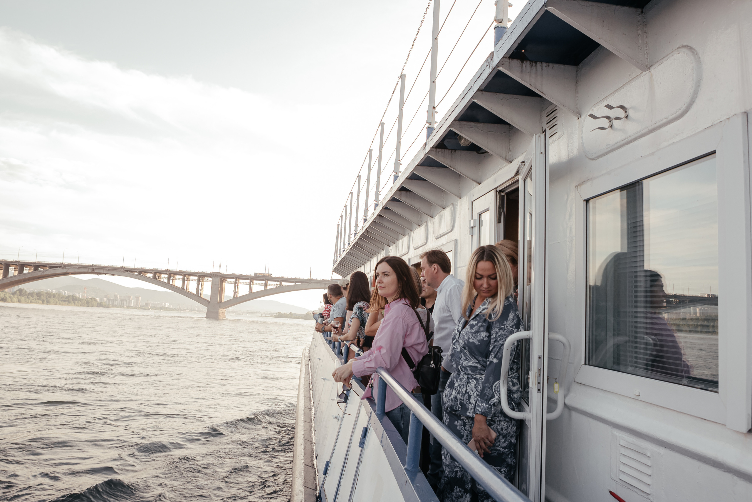 Съёмка корпоратива в Красноярске. Свадебный и семейный фотограф В Красноярске Андрей Юсенков