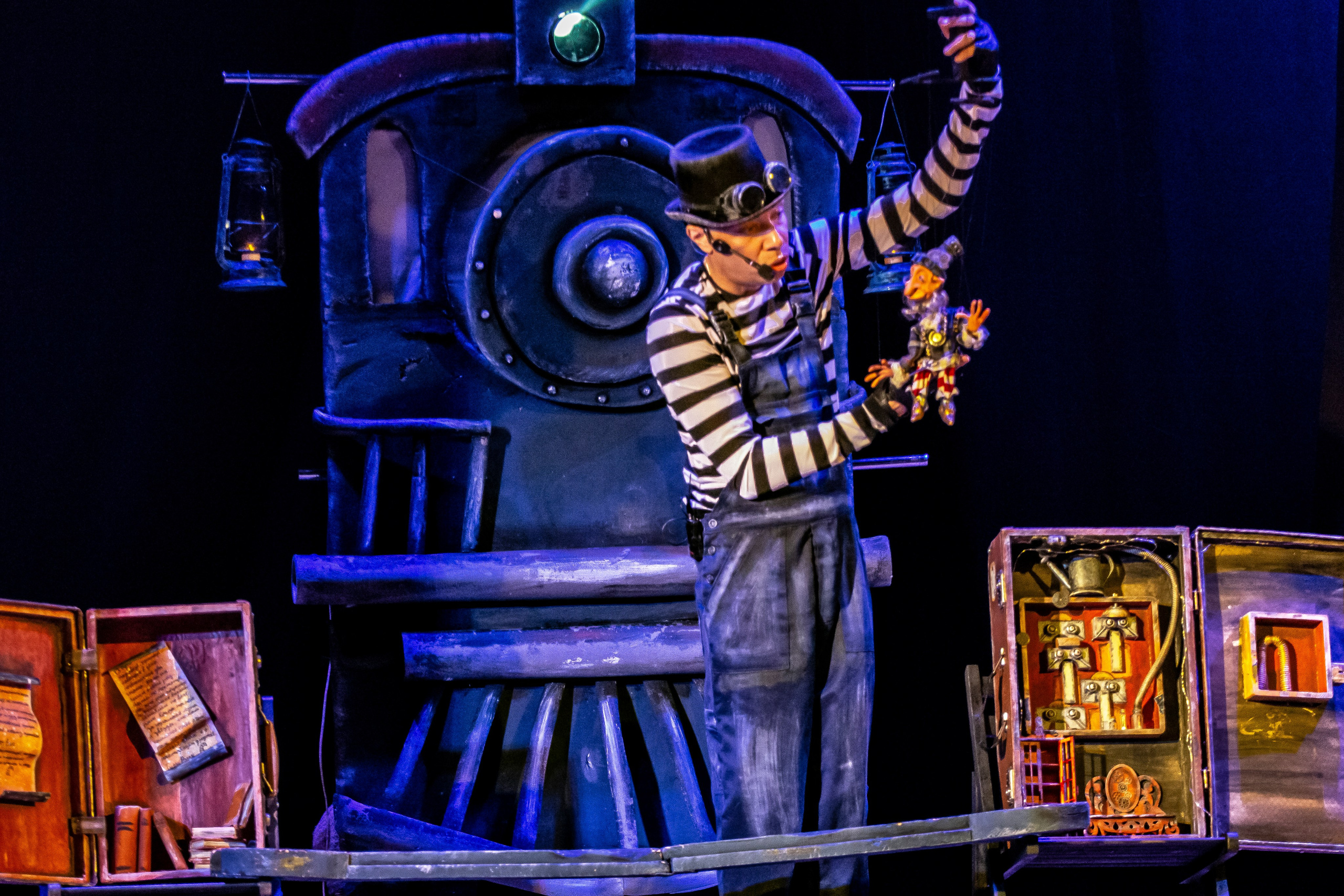 Театрп гномов или настоящие друзья. Фотограф в Сочи Юрий Шептаев