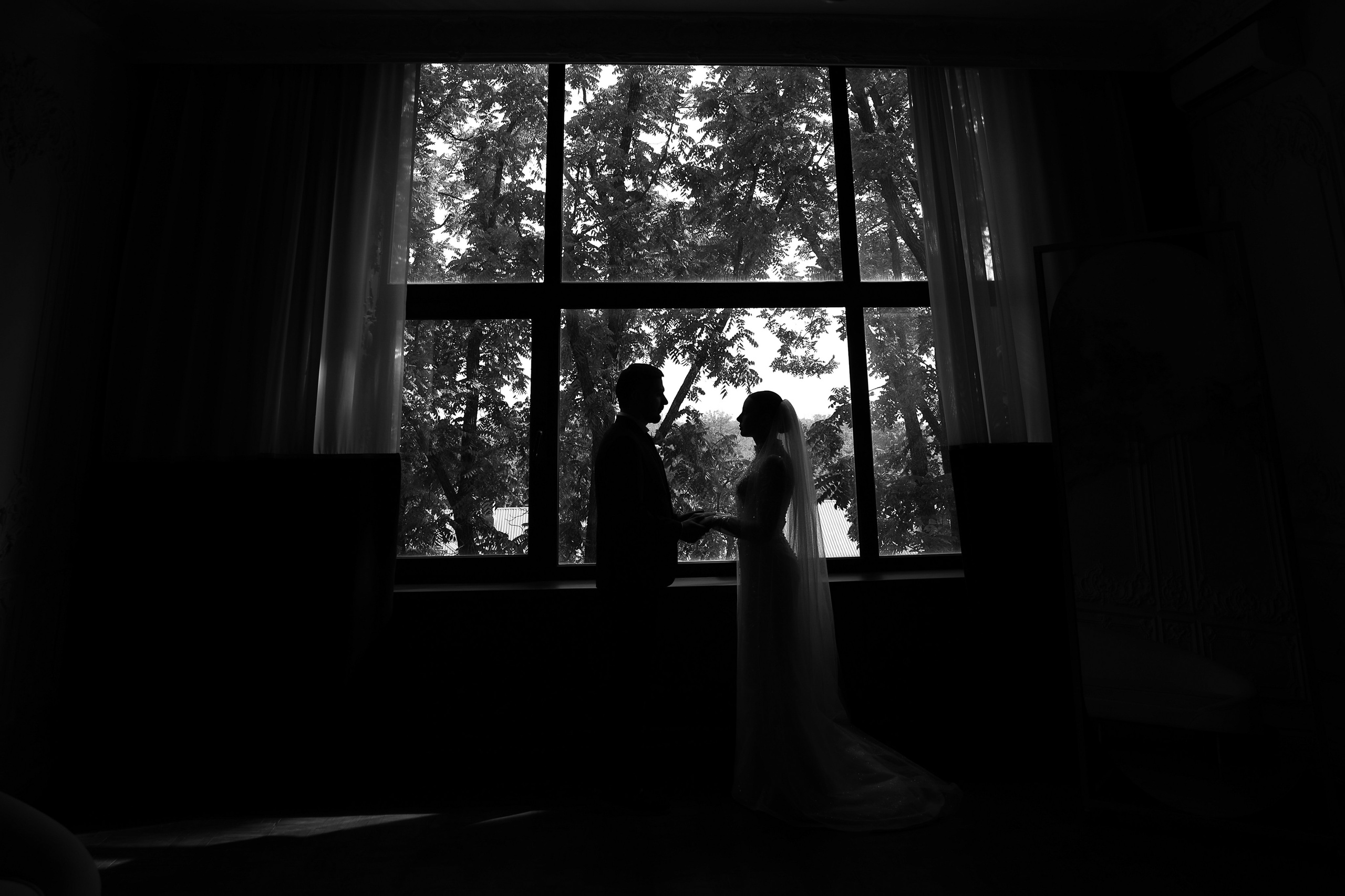 Свадебная фотосессия в фотостудии «Hram» 24.08.2024. Свадебный и семейный фотограф Виолетта Сидельникова. Краснодар, Россия, Беларусь, Европа