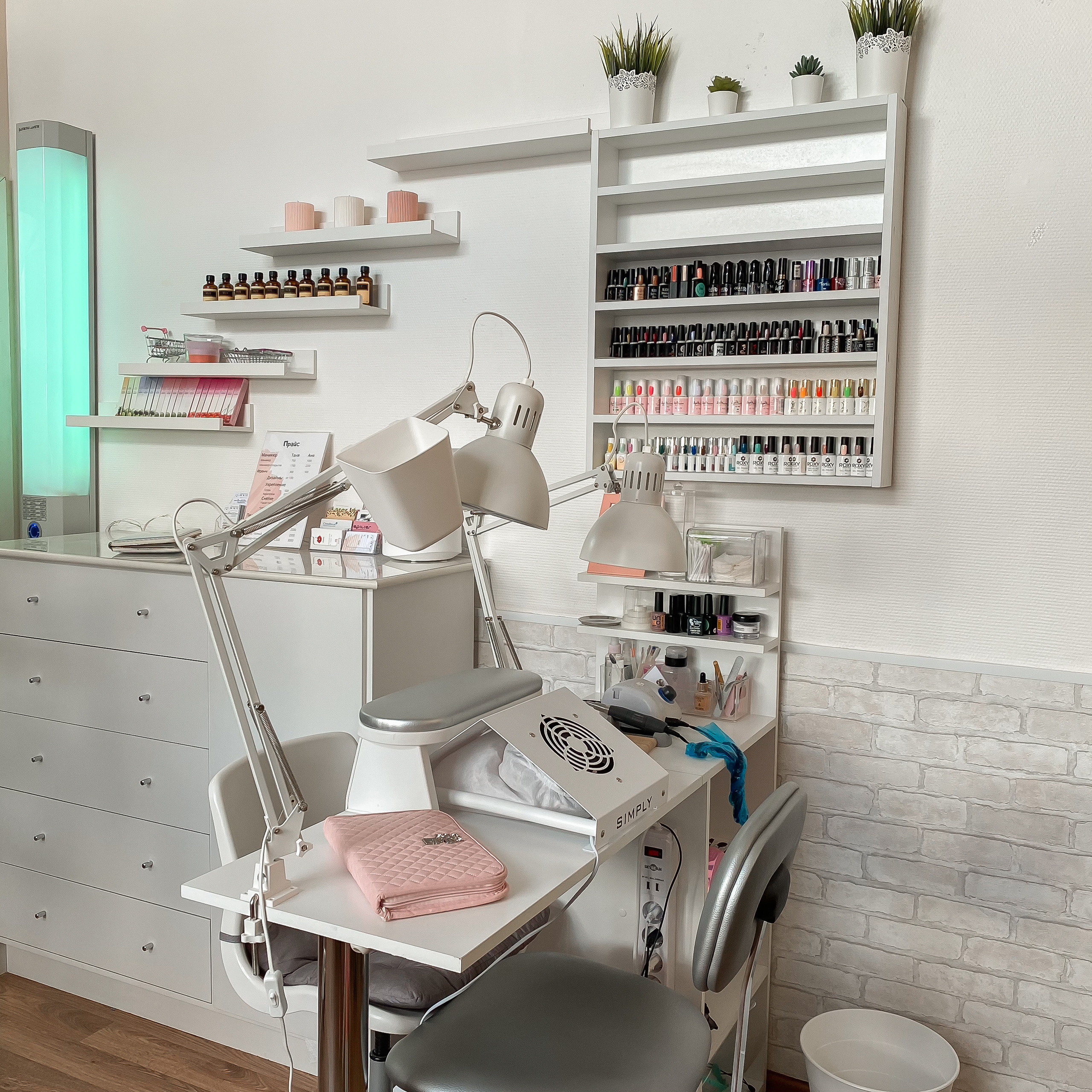 Контент для студии маникюра. Контент фотограф, фото для блока, бизнес фото в Москве Анна Ларина