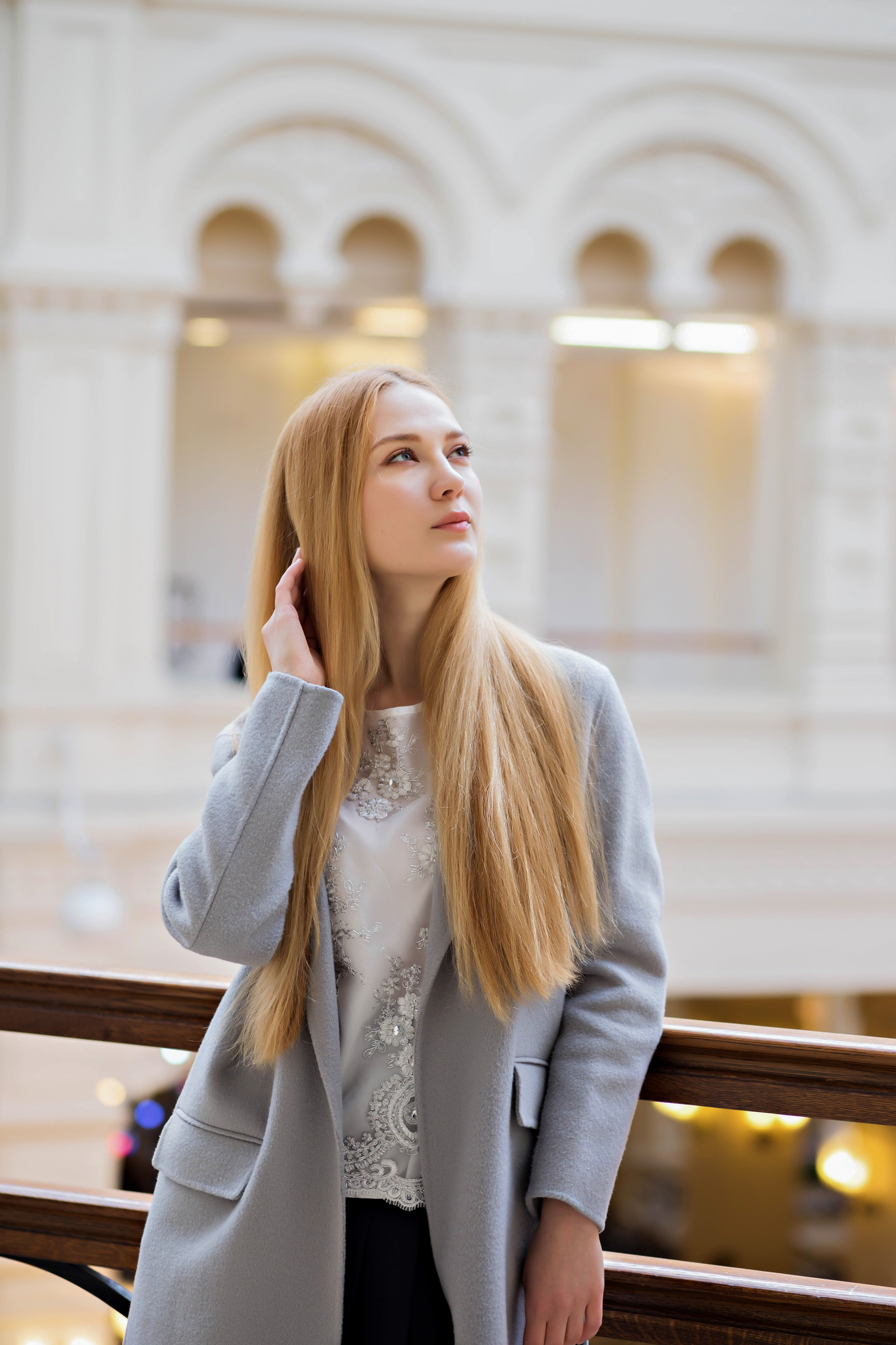 Фотопрогулка в ГУМе. Контент фотограф, фото для блока, бизнес фото в Москве Анна Ларина