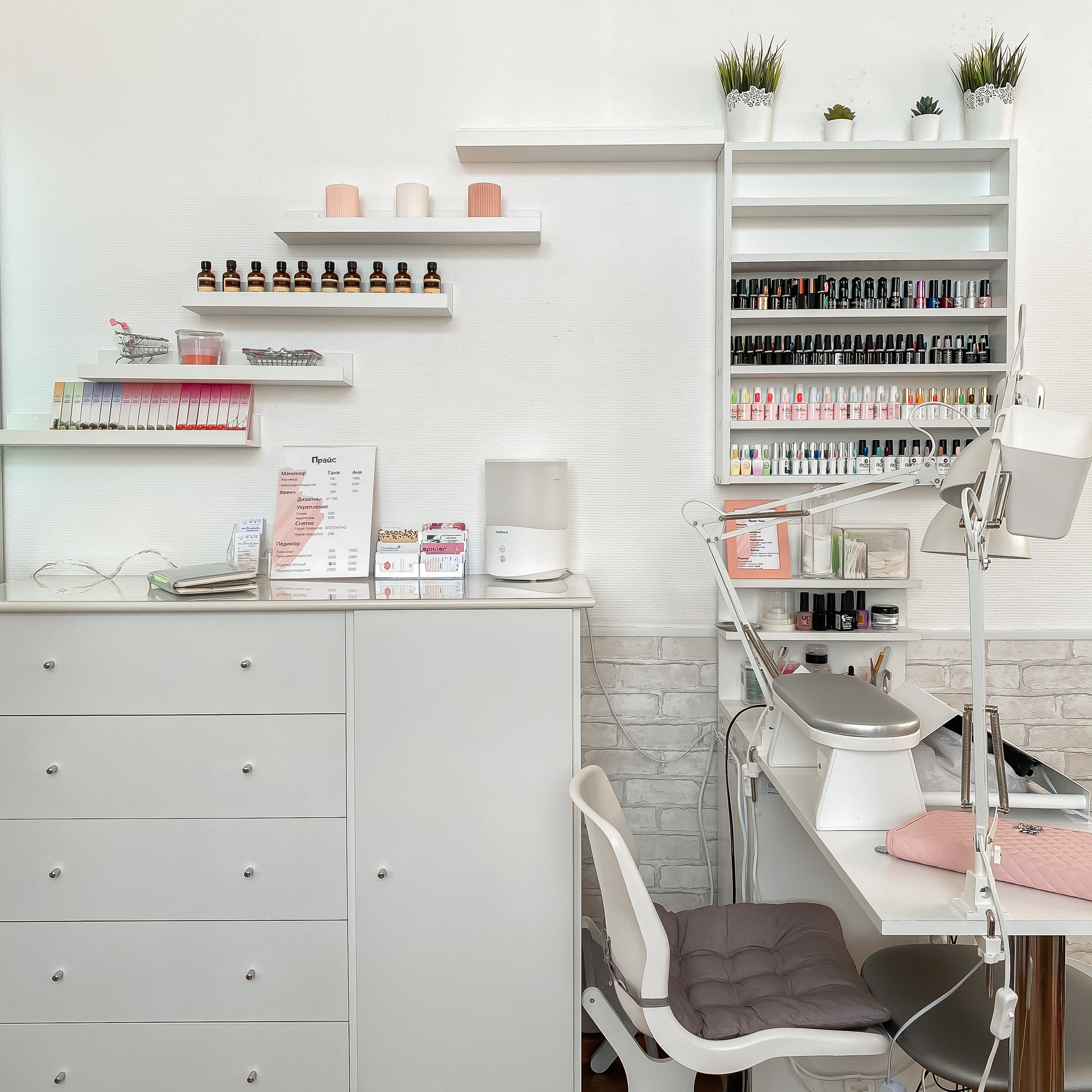 Контент для студии маникюра. Контент фотограф, фото для блока, бизнес фото в Москве Анна Ларина