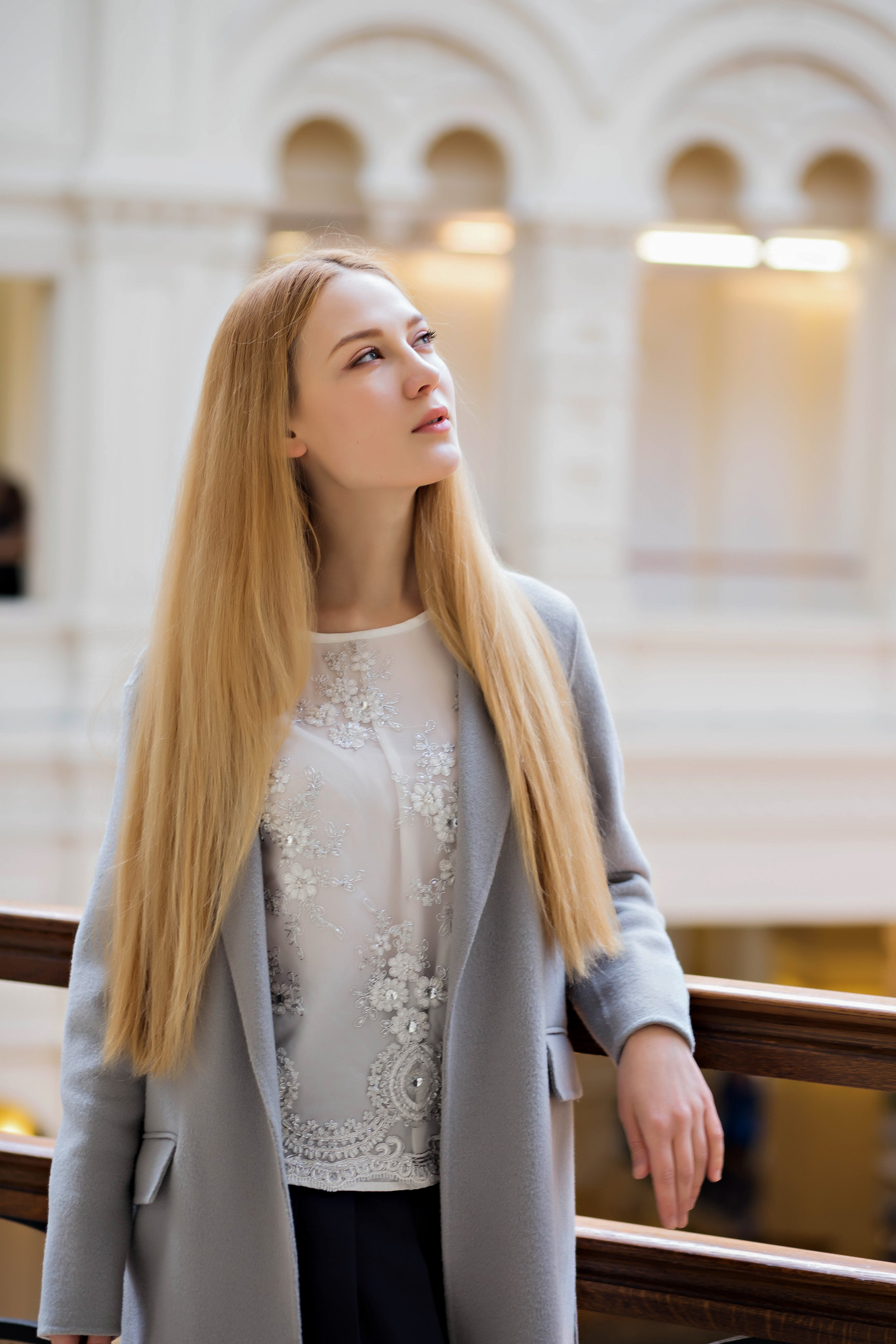 Фотопрогулка в ГУМе. Контент фотограф, фото для блока, бизнес фото в Москве Анна Ларина