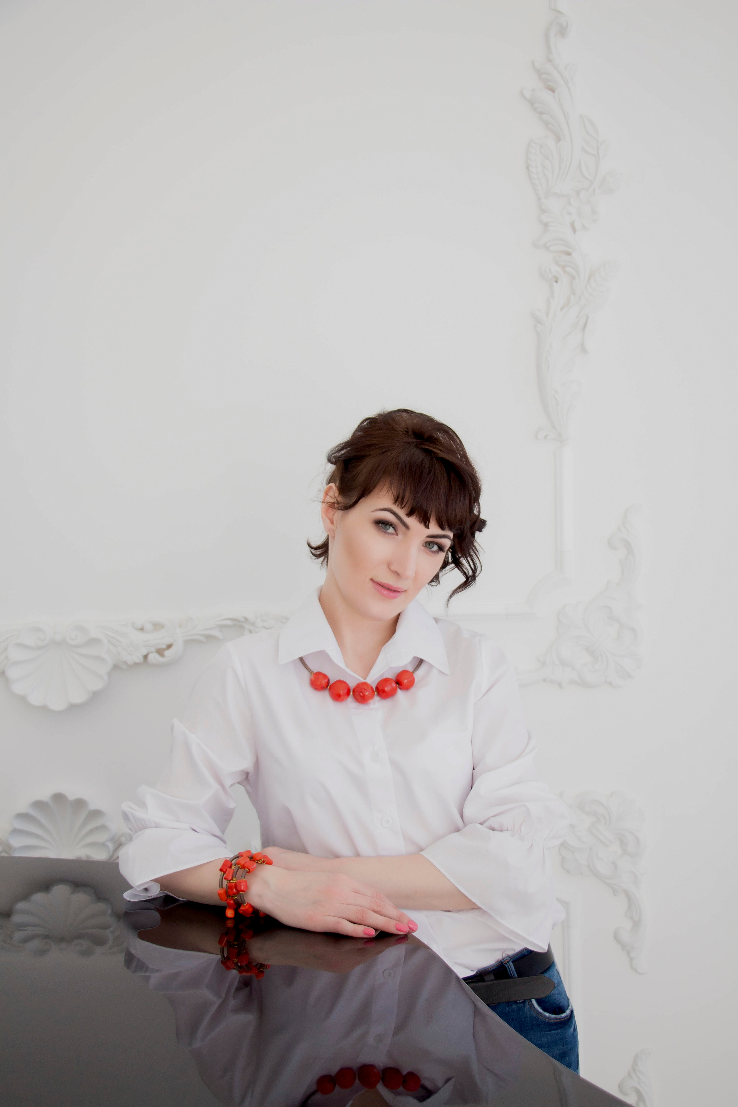 Фотосессия для владелицы магазина украшений. Контент фотограф, фото для блока, бизнес фото в Москве Анна Ларина