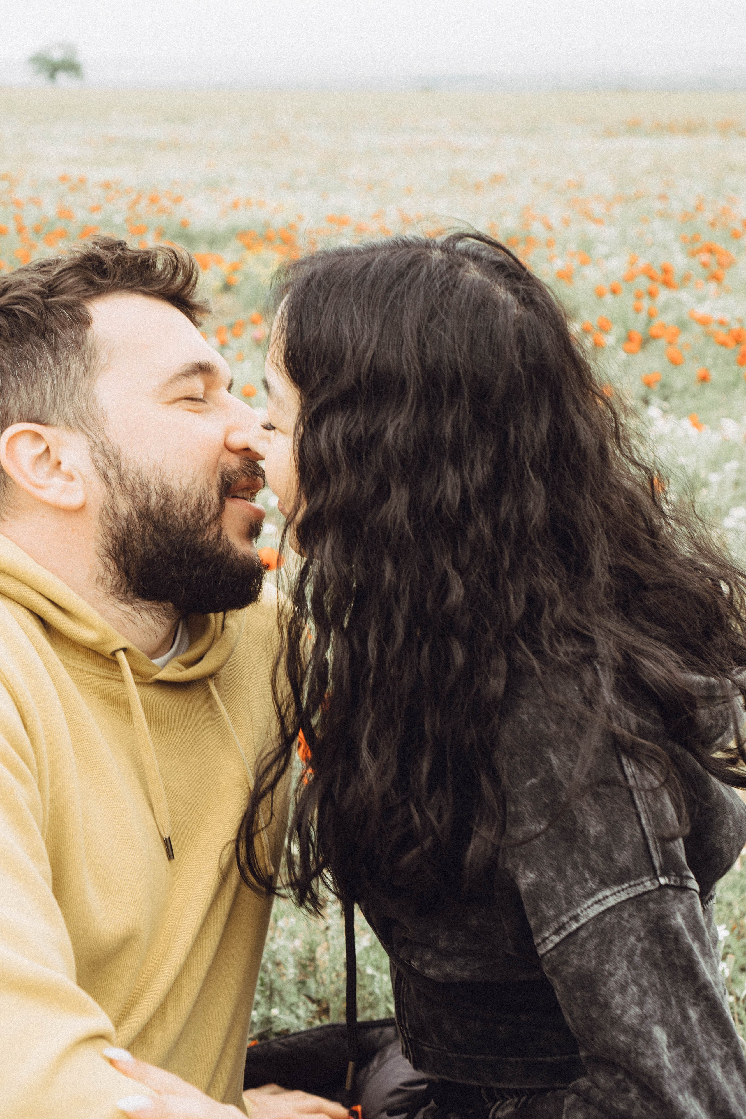 Любовь в маковом поле. Профессиональный фотограф, Санкт-Петербург — Виктория Богомолова