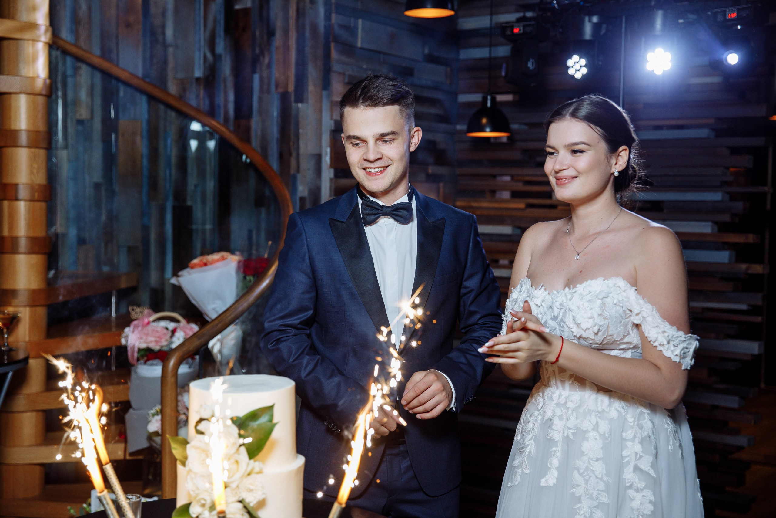 Август в городе. Главная