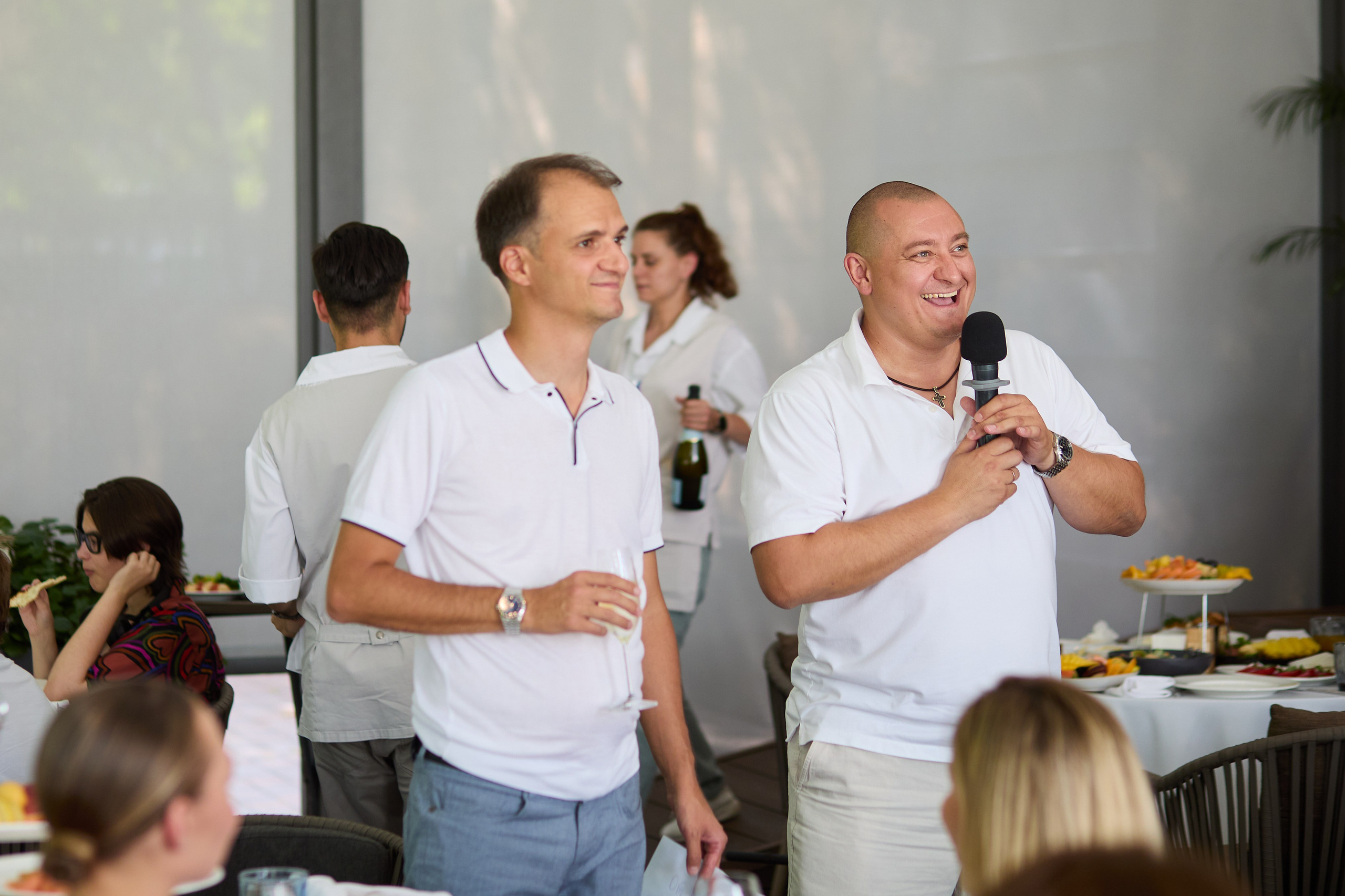 День Рождения 45 лет в ресторане «Ривьера». Александр Осин — корпоративный и семейный фотограф в Москве