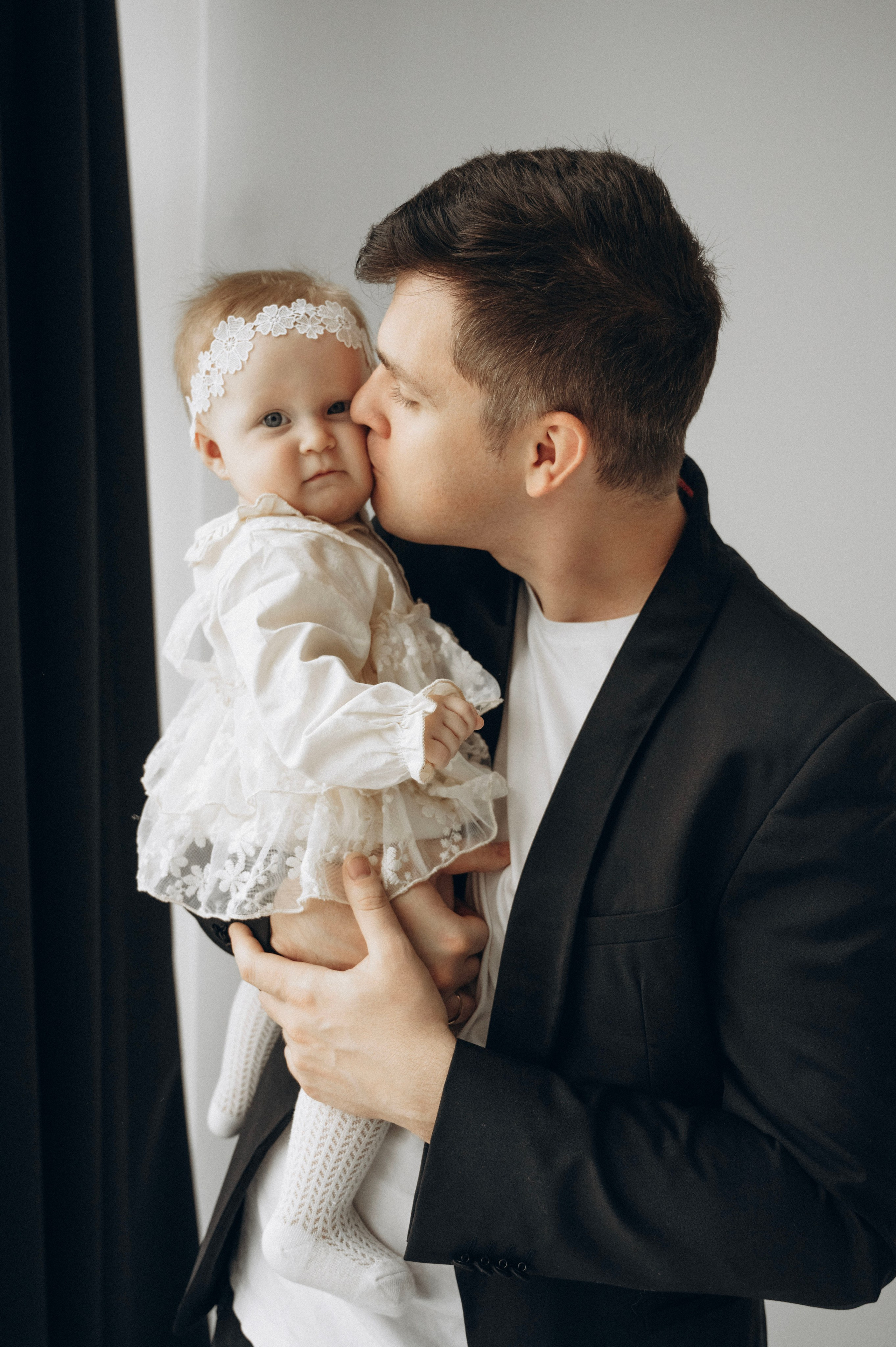 Лина. Профессиональный фотограф беременности в СПБ. Стильные фотосессии беременности в стиле минимализм и классическая фотография