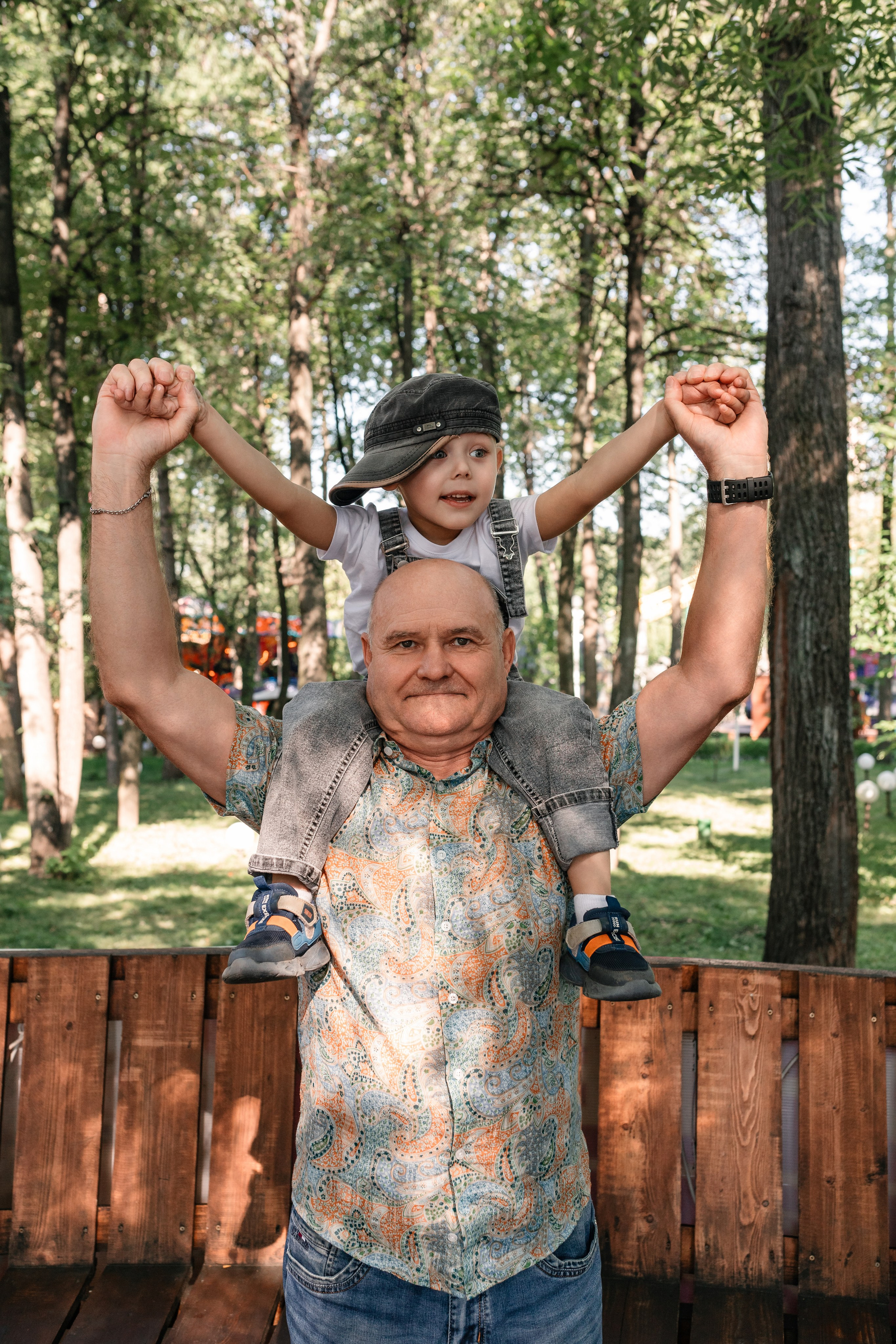 Семейная прогулка. Август 2025. Фотограф Пермь. Свадьбы. Семья и дети, школа, д. сад. Фотокниги