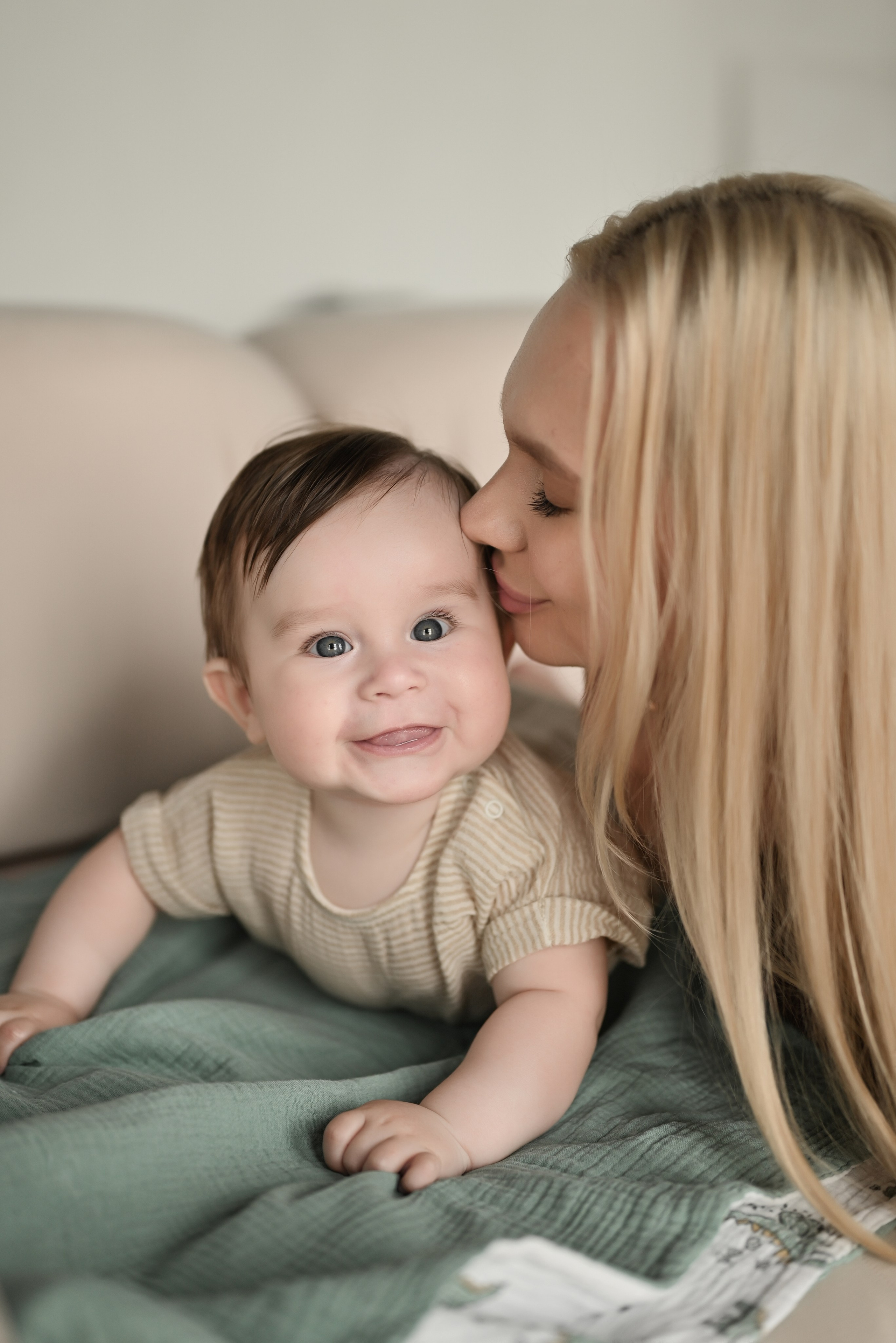 6 MONTHS. Свадебный и семейный фотограф в Уфе Александров Максим