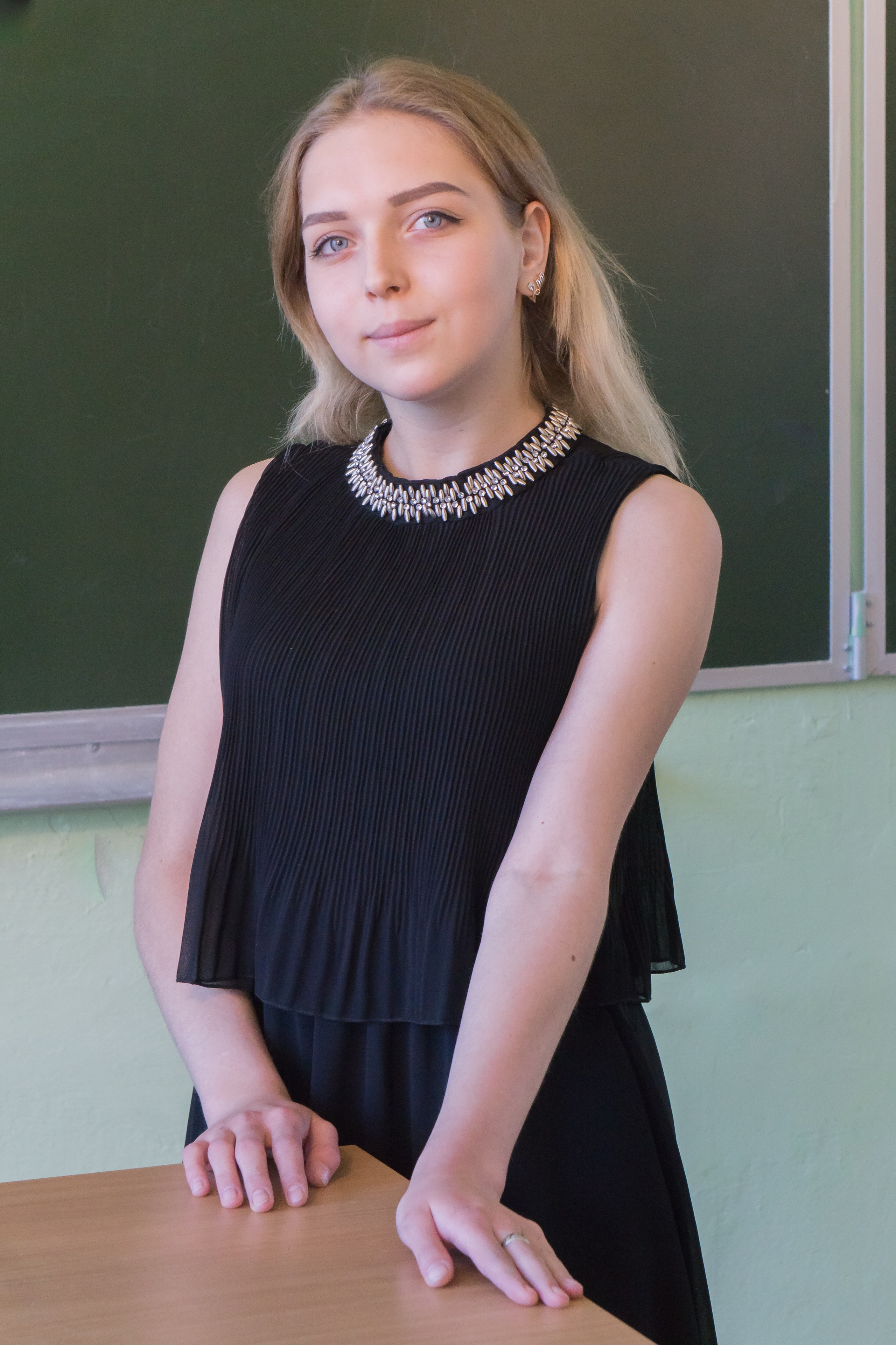 Альбом с полностью моей съемкой и вёрсткой. В настоящее время я заказываю альбомы дизайнерам. Фотограф в Туле Крупский АнДРей. Фотостудия «КАДР71» в Туле